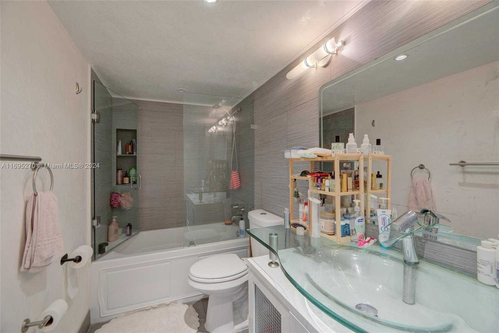 Small Image of 555 NORTH EAST 15TH ST #19J, Miami Number 24