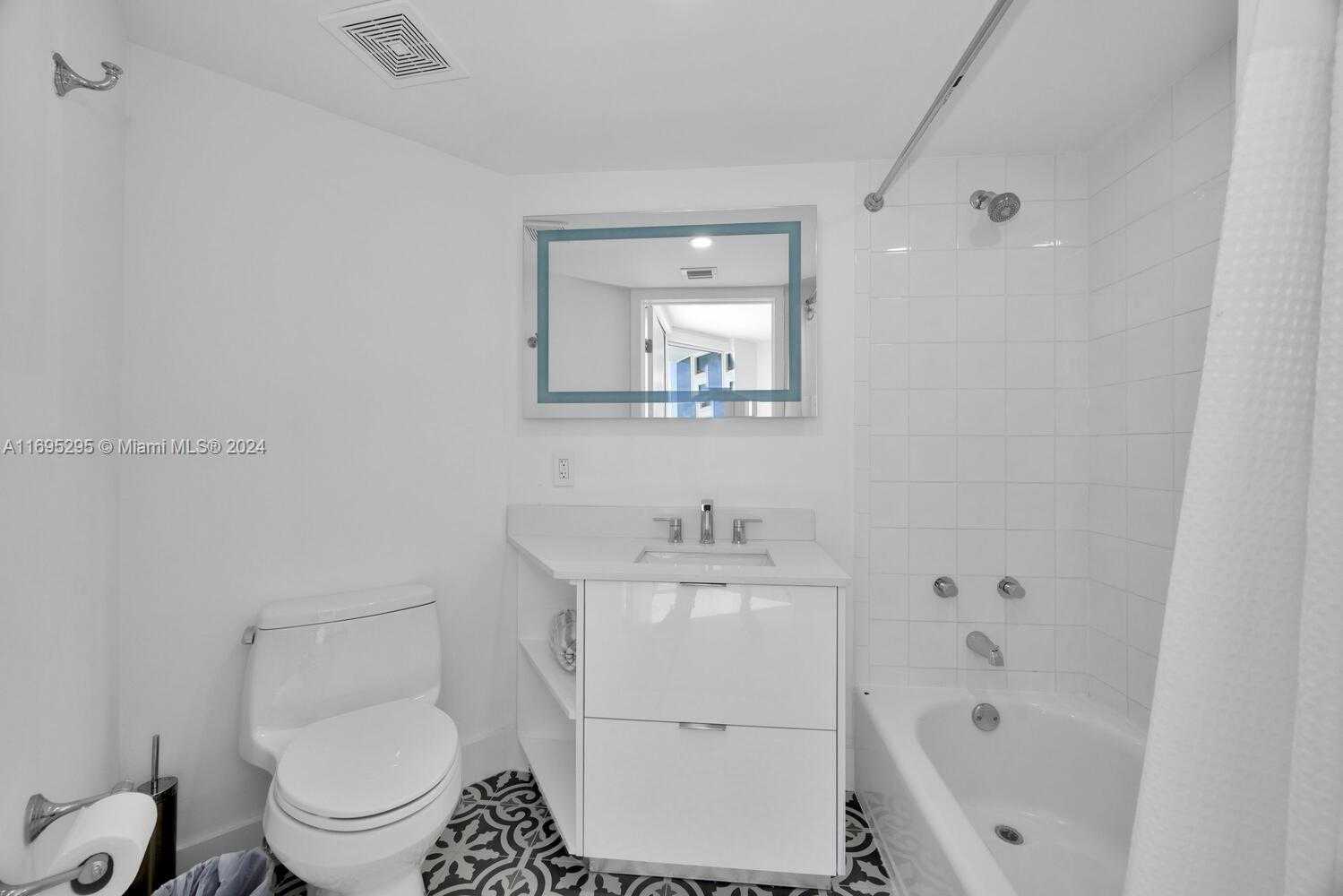 Small Image of 6301 COLLINS AVE #3101, Miami Beach Number 29