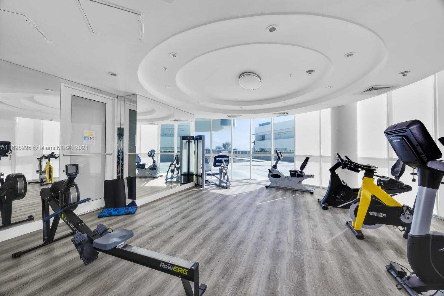 Small Image of 6301 COLLINS AVE #3101, Miami Beach Number 37