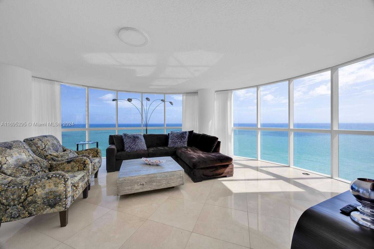 Small Image of 6301 COLLINS AVE #3101, Miami Beach Number 4
