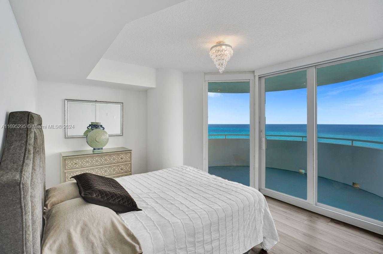 Small Image of 6301 COLLINS AVE #3101, Miami Beach Number 91