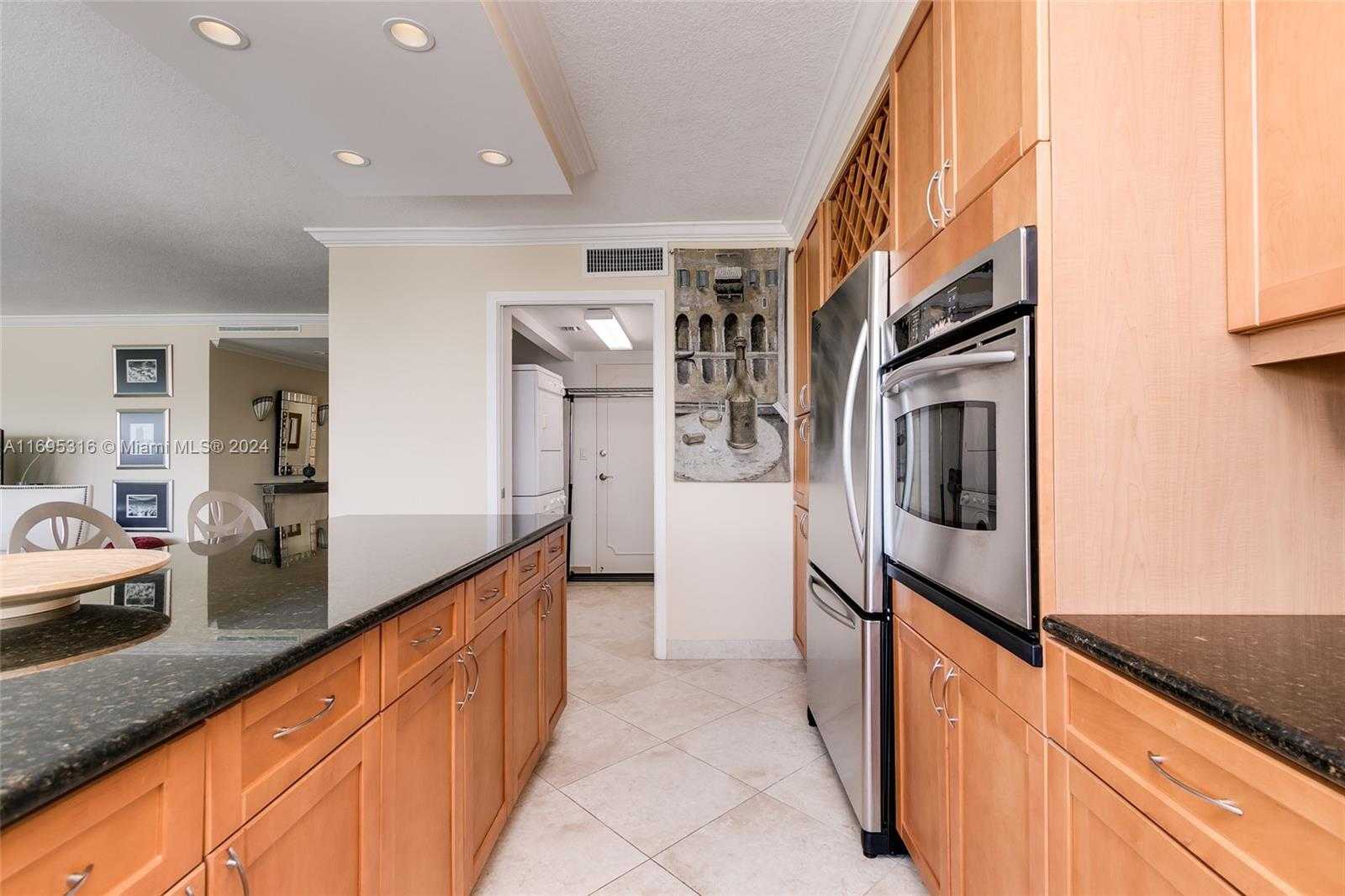 Small Image of 1200 SOUTH OCEAN BLVD #4D, Boca Raton Number 6