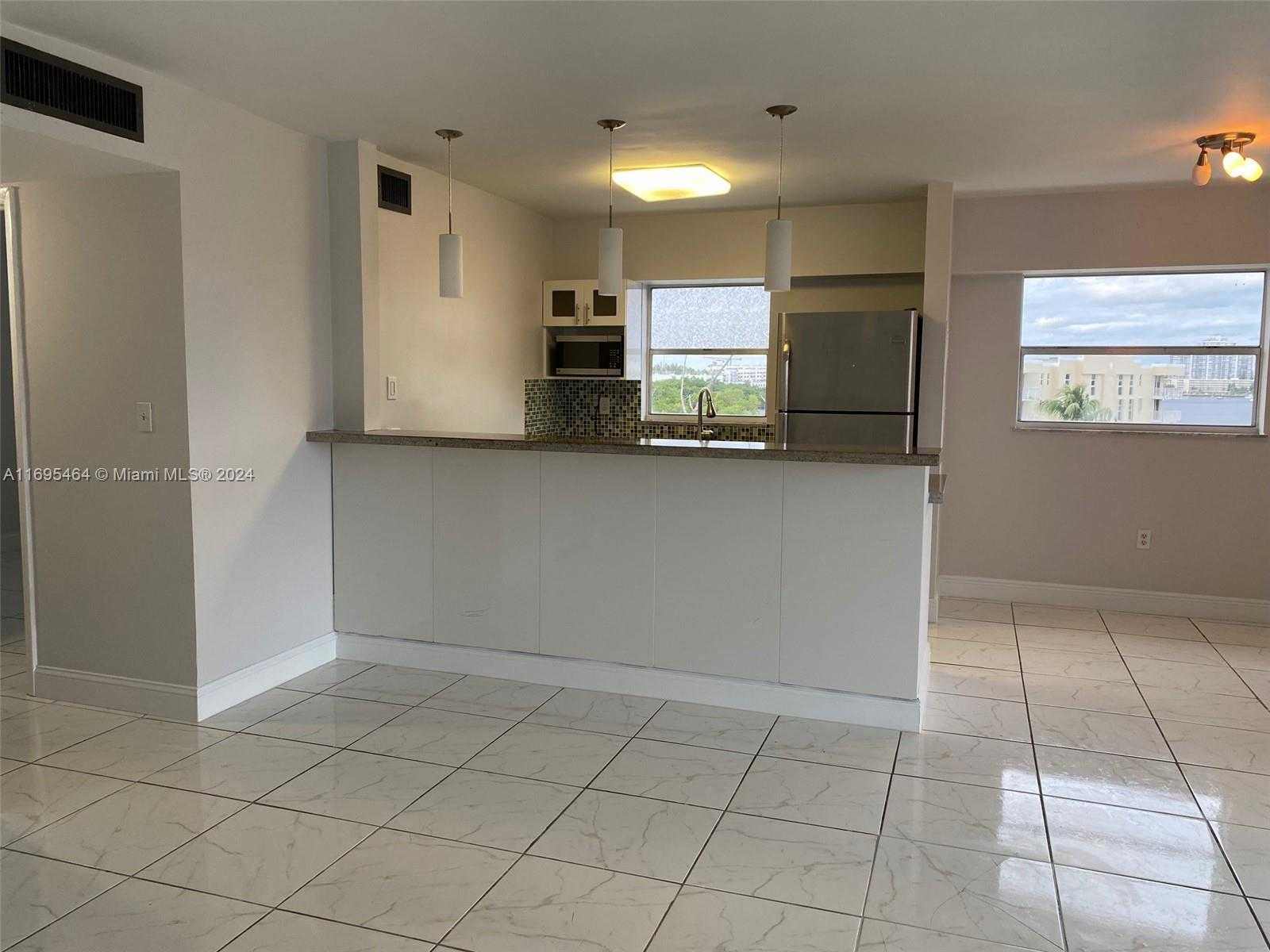 Small Image of 16508 NORTH EAST 26TH AVE #601, North Miami Beach Number 6