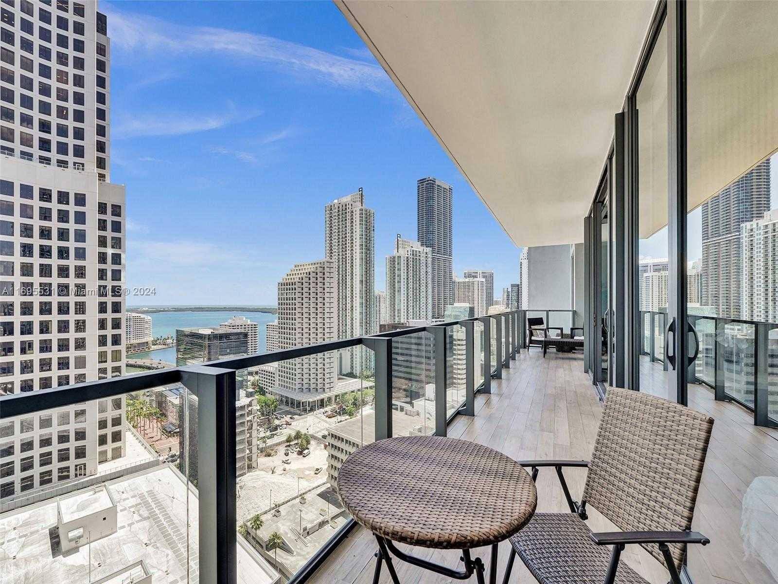 Small Image of 68 SOUTH EAST 6TH ST #2103, Miami Number 31