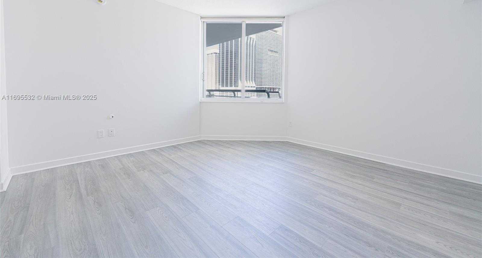 Small Image of 335 SOUTH BISCAYNE BLVD #1108, Miami Number 15