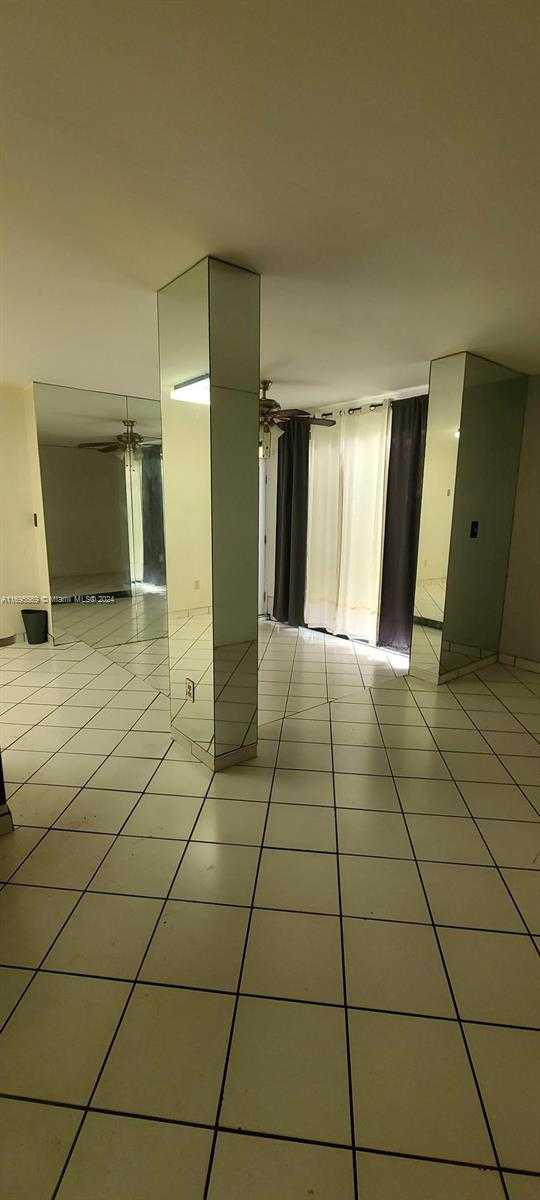 Small Image of 3564 MAGELLAN CIR #211-1, Aventura Number 25