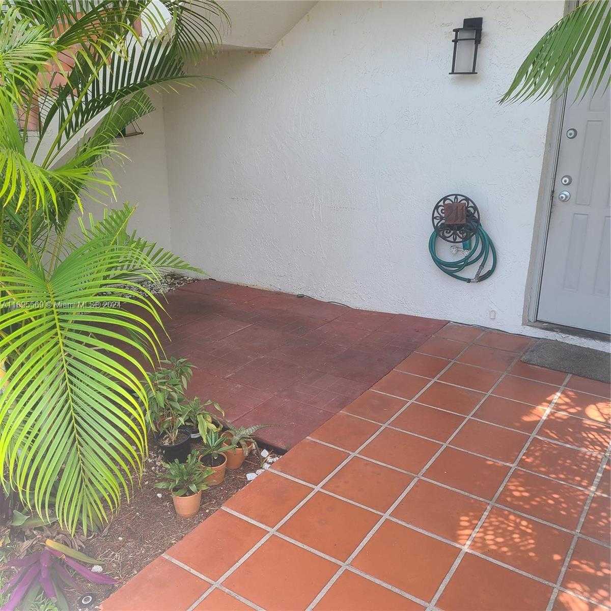 Small Image of 3564 MAGELLAN CIR #211-1, Aventura Number 3