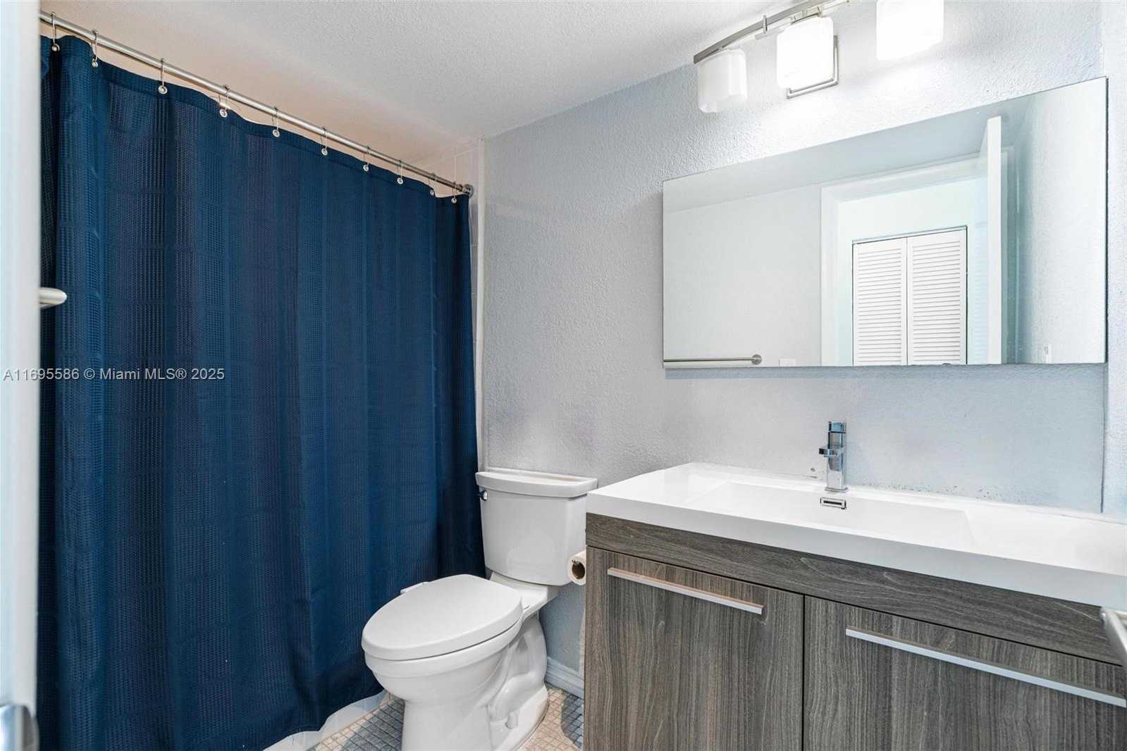 Small Image of 9273 COLLINS AVE #1002, Surfside Number 21