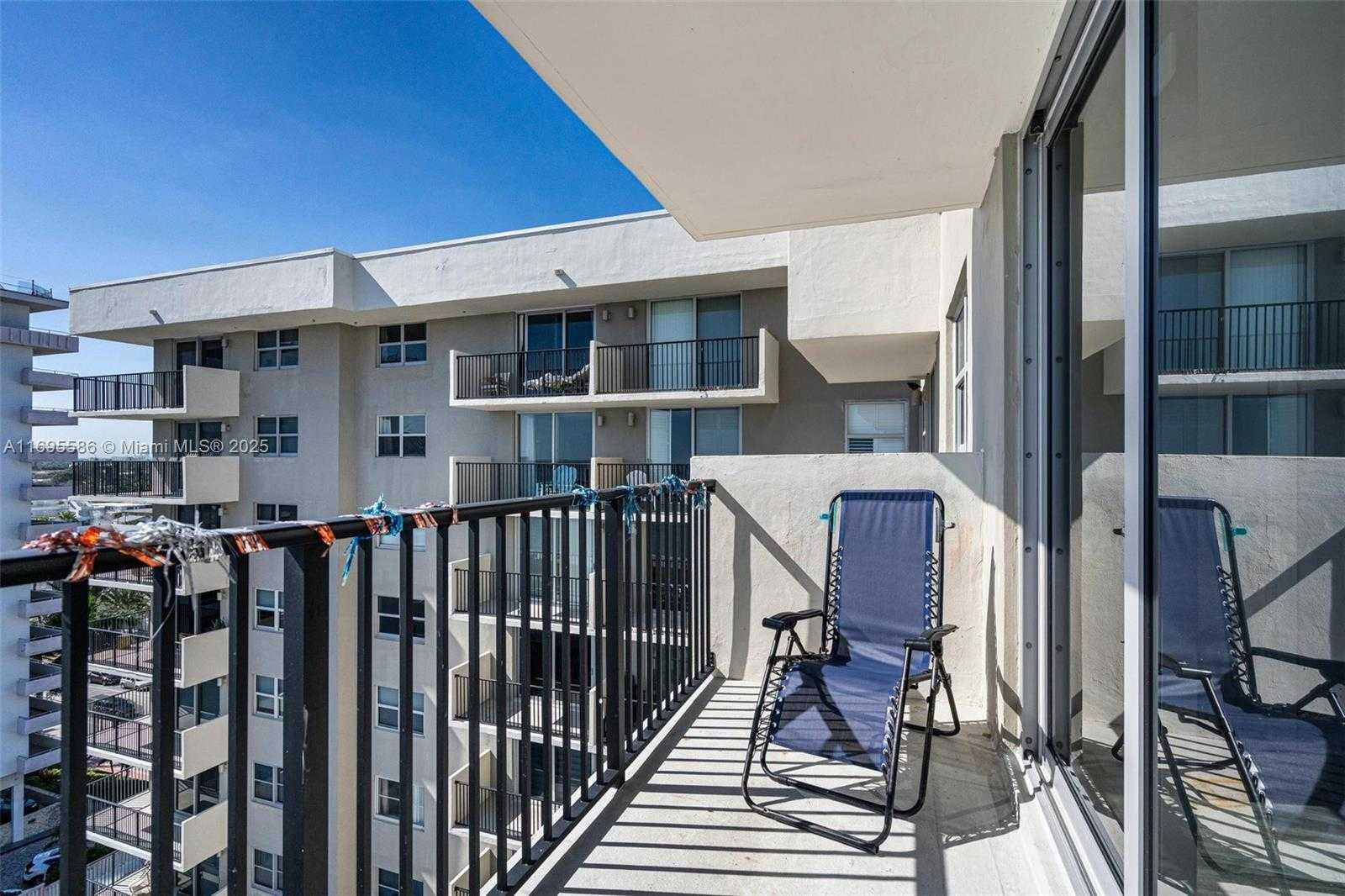 Small Image of 9273 COLLINS AVE #1002, Surfside Number 23