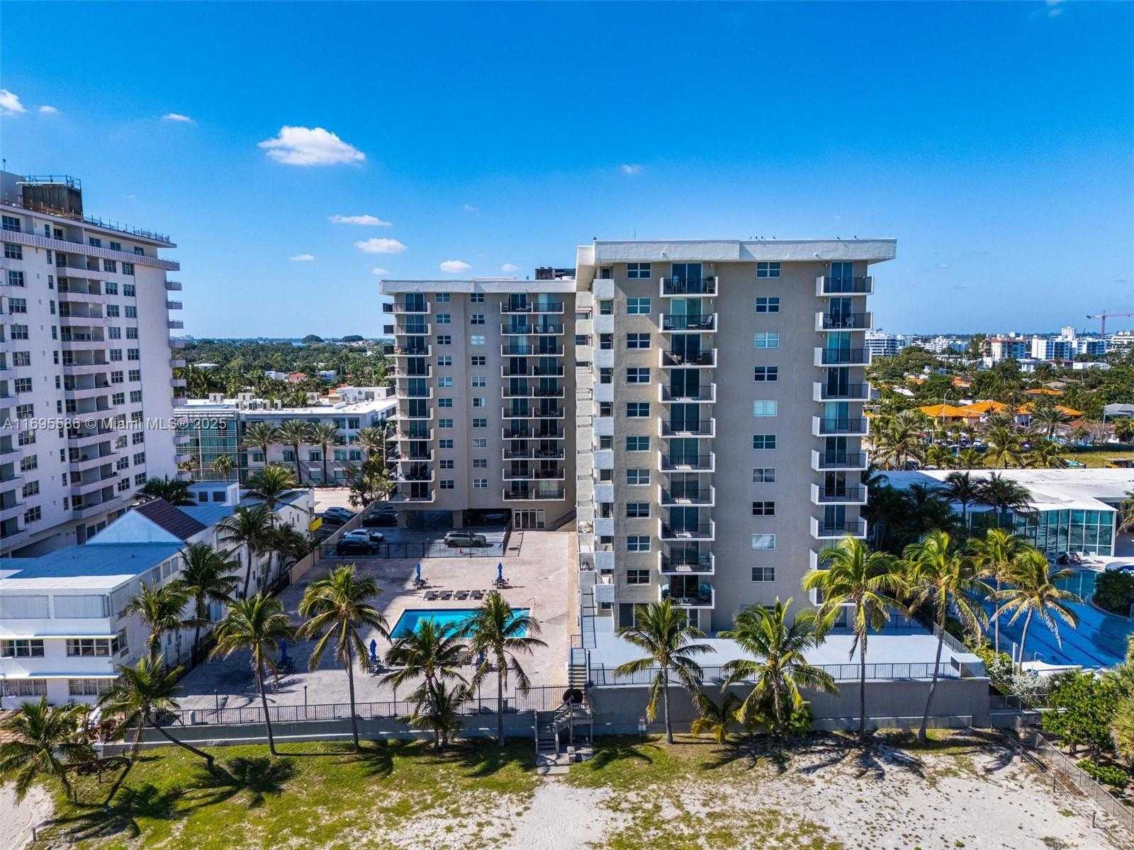 Small Image of 9273 COLLINS AVE #1002, Surfside Number 31