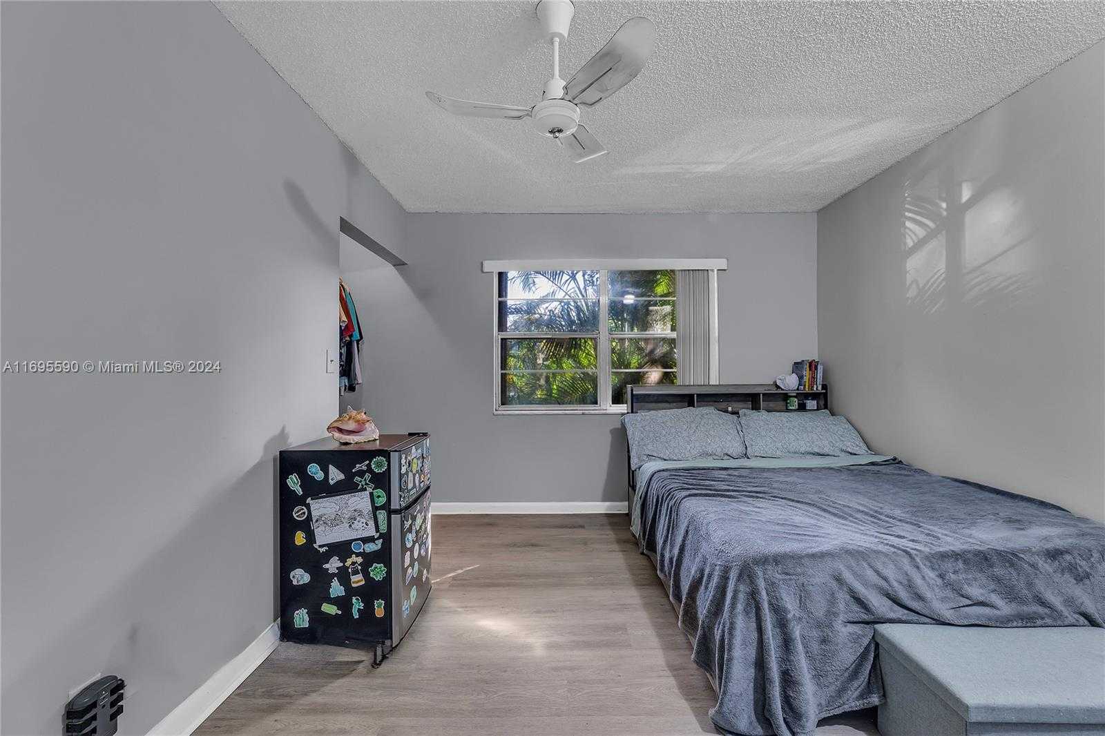 Small Image of 7243 WEST SUNRISE BLVD #7243K, Plantation Number 23