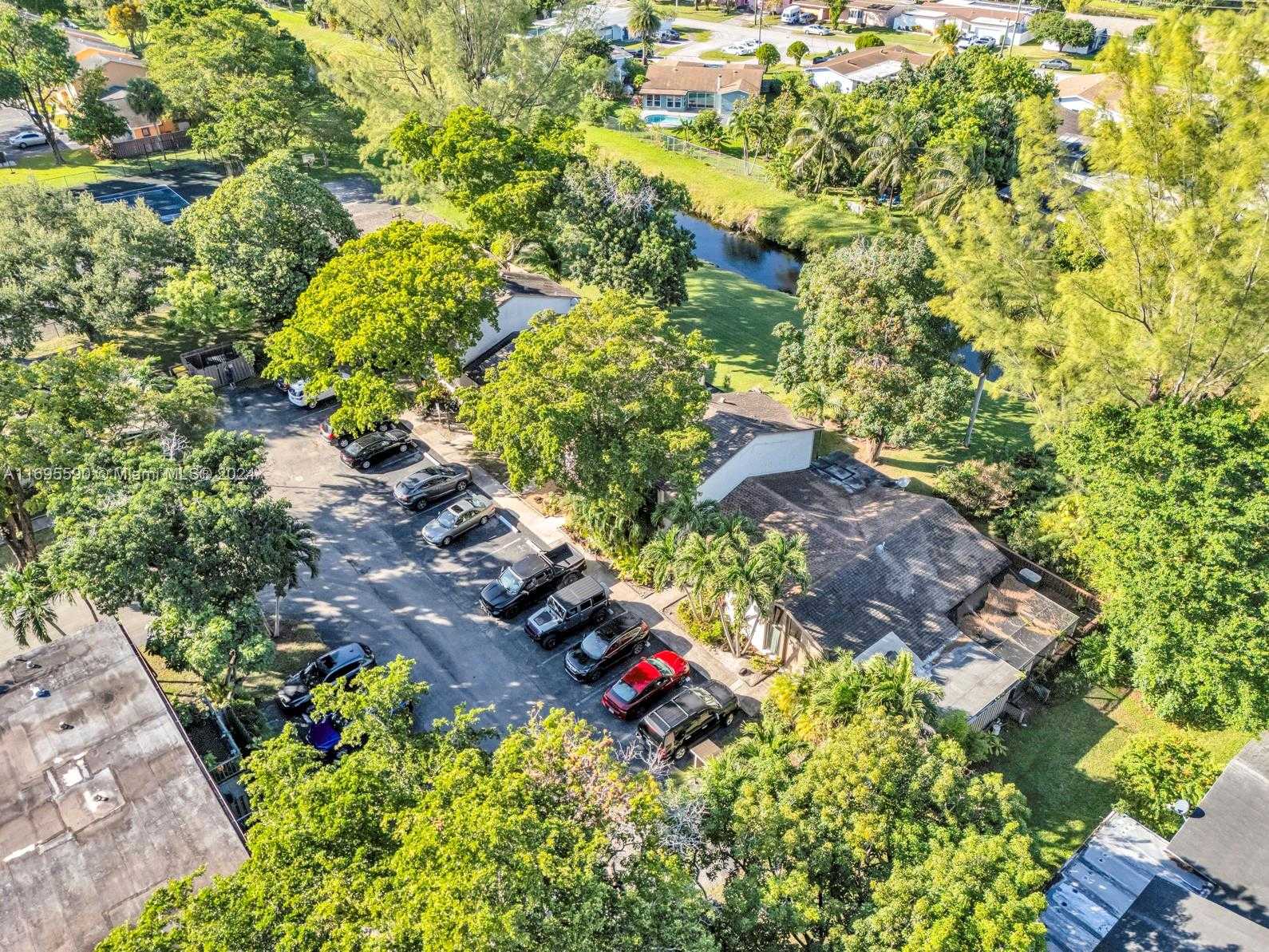 Small Image of 7243 WEST SUNRISE BLVD #7243K, Plantation Number 30
