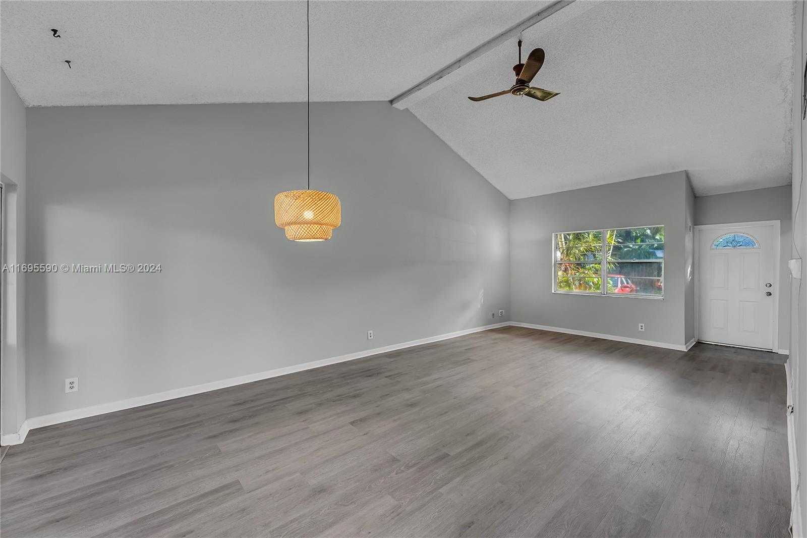 Small Image of 7243 WEST SUNRISE BLVD #7243K, Plantation Number 5