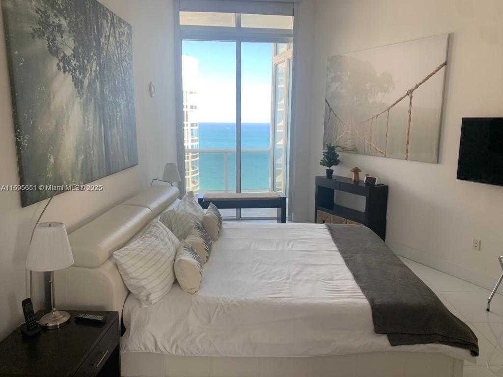 Small Image of 15811 COLLINS AVE #4203, Sunny Isles Beach Number 19