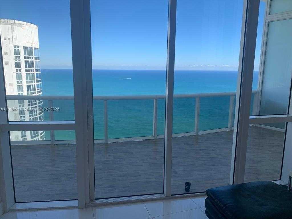 Small Image of 15811 COLLINS AVE #4203, Sunny Isles Beach Number 3