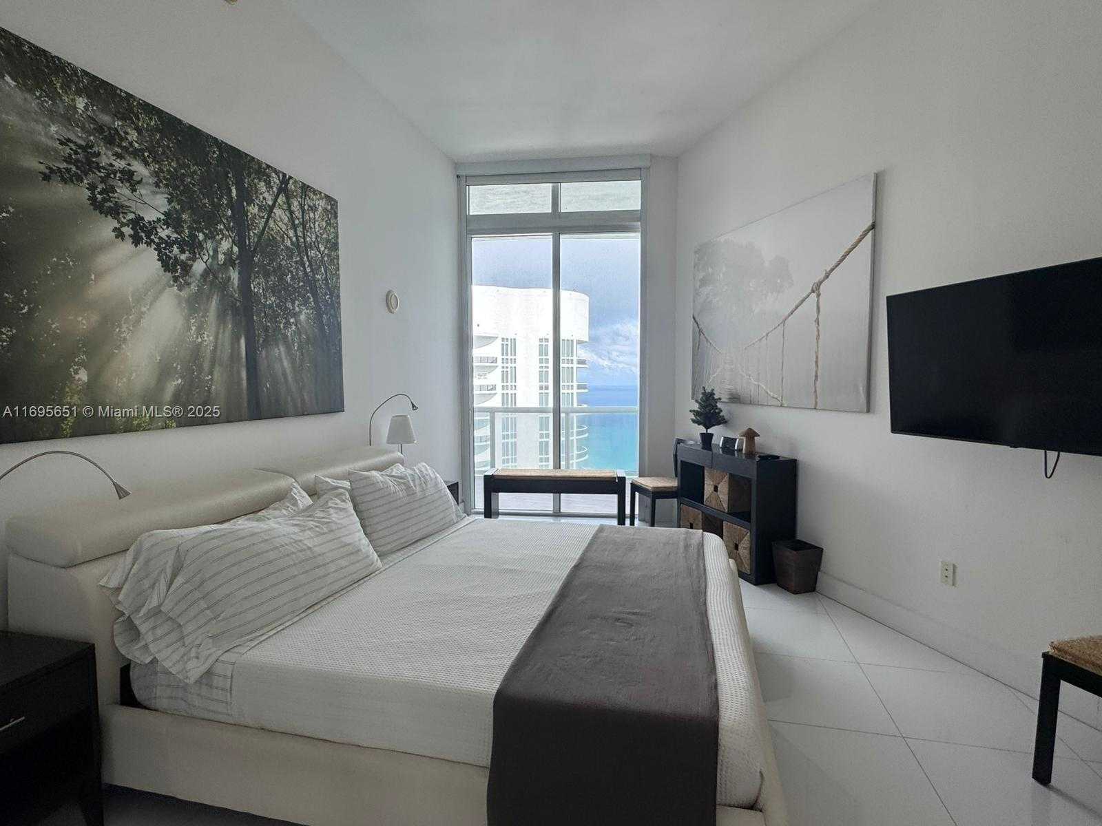 Small Image of 15811 COLLINS AVE #4203, Sunny Isles Beach Number 9