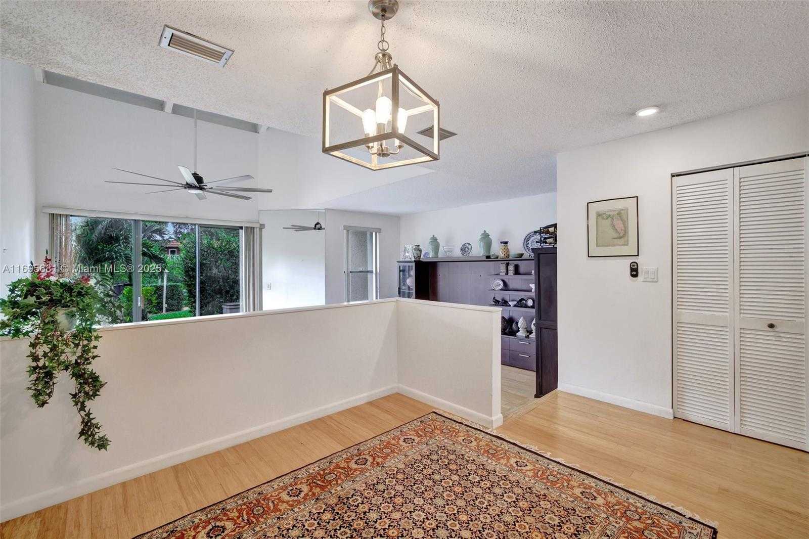Small Image of 93 NORTH EAST 17TH CT #93, Fort Lauderdale Number 7