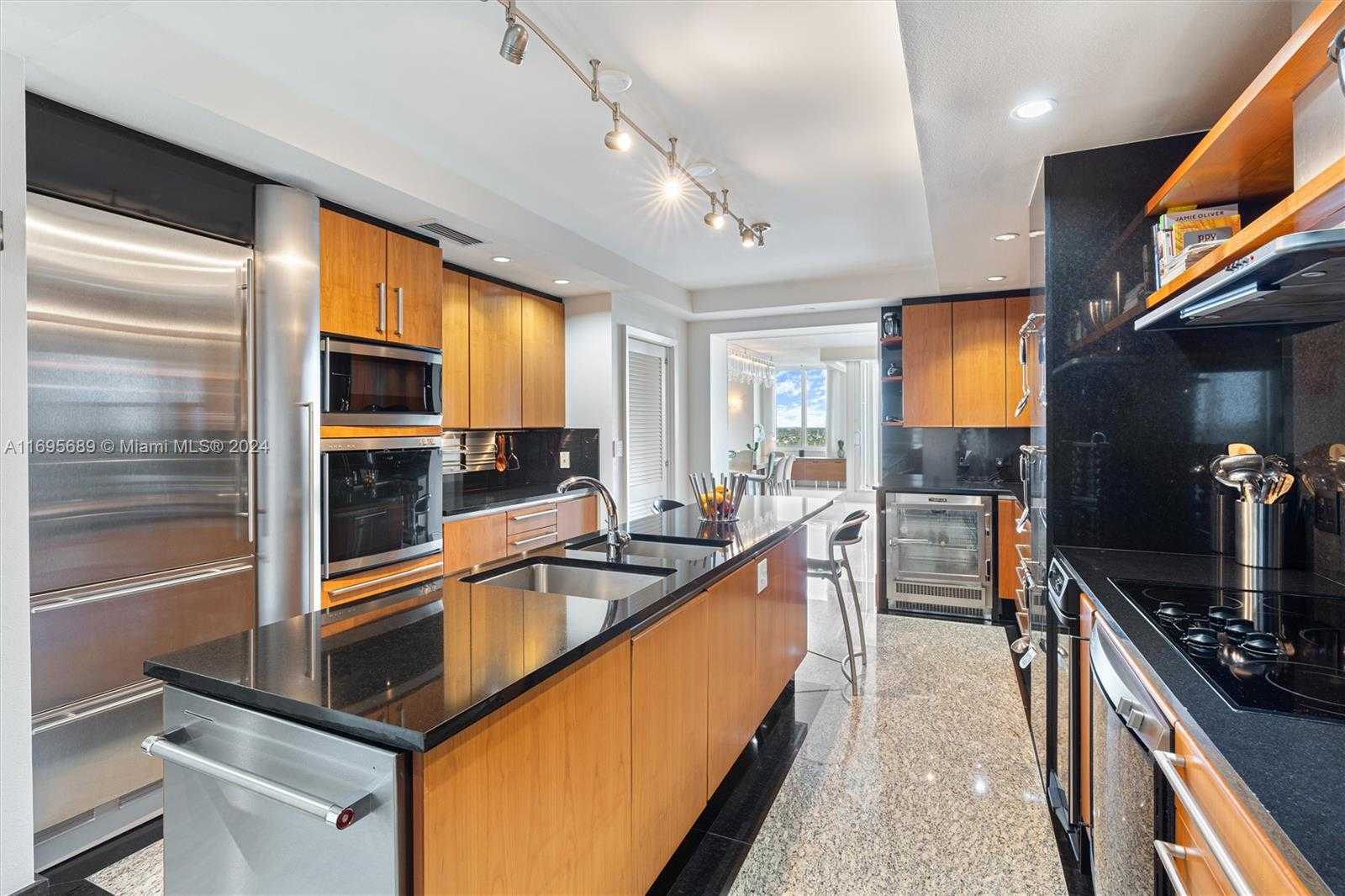 Small Image of 3055 HARBOR DR #1202, Fort Lauderdale Number 24