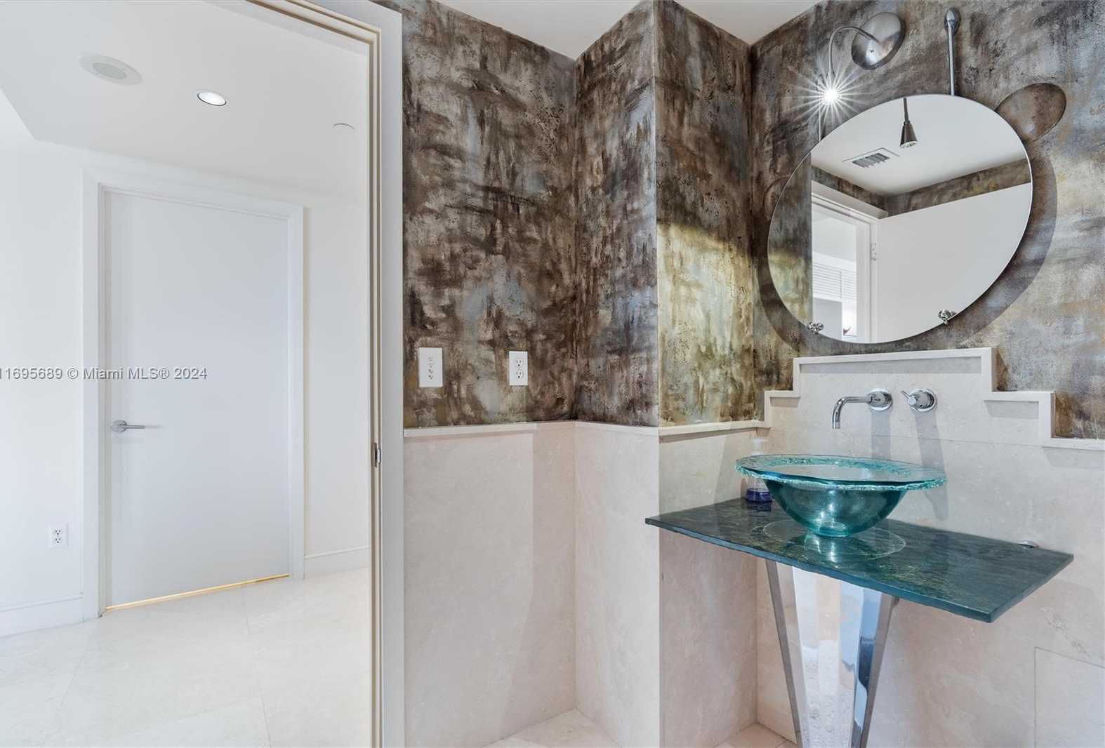 Small Image of 3055 HARBOR DR #1202, Fort Lauderdale Number 40