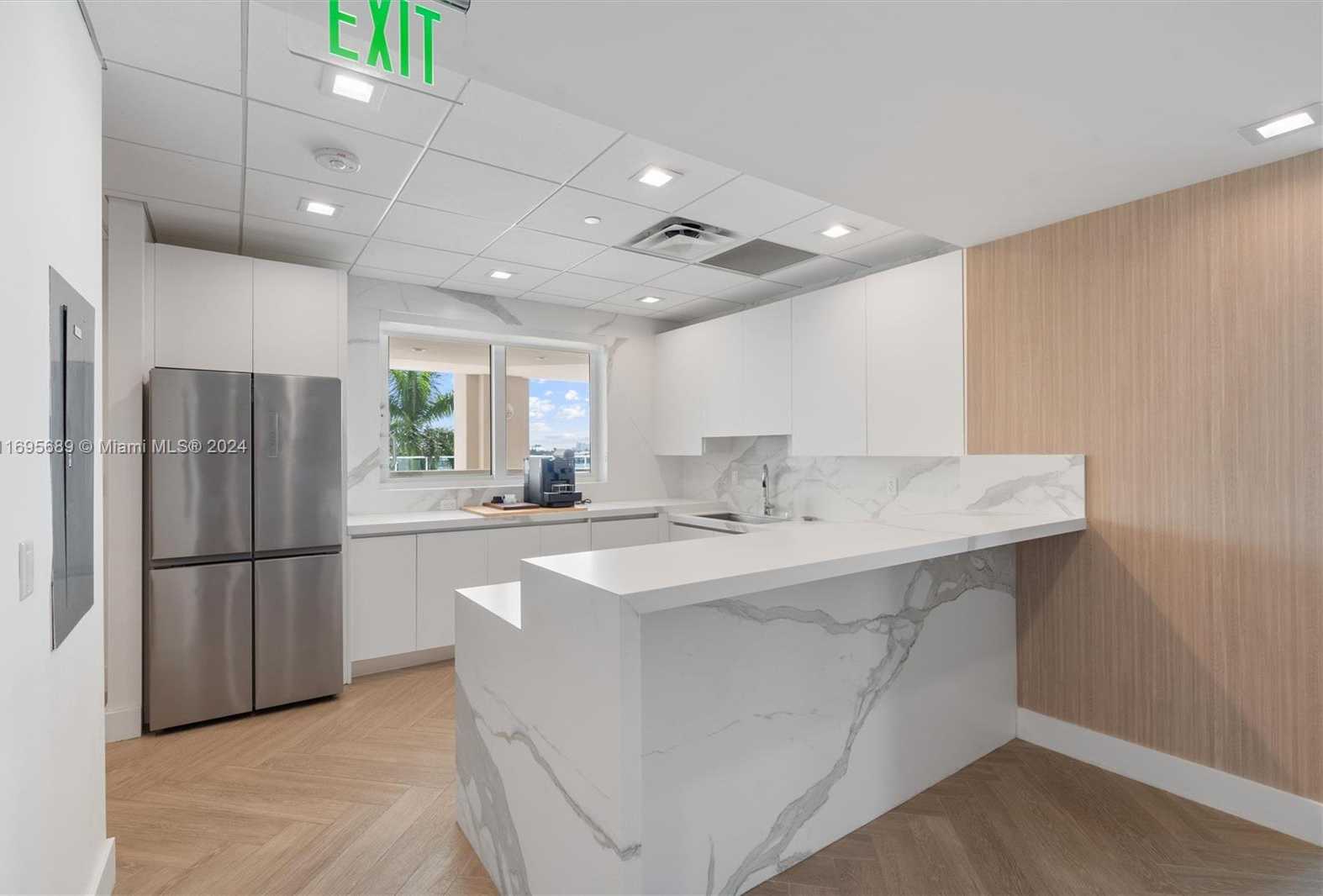 Small Image of 3055 HARBOR DR #1202, Fort Lauderdale Number 49