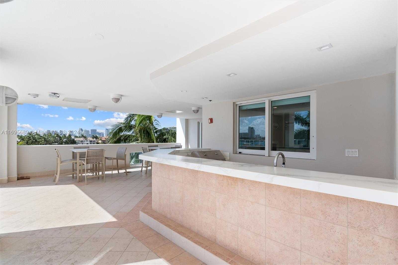 Small Image of 3055 HARBOR DR #1202, Fort Lauderdale Number 53