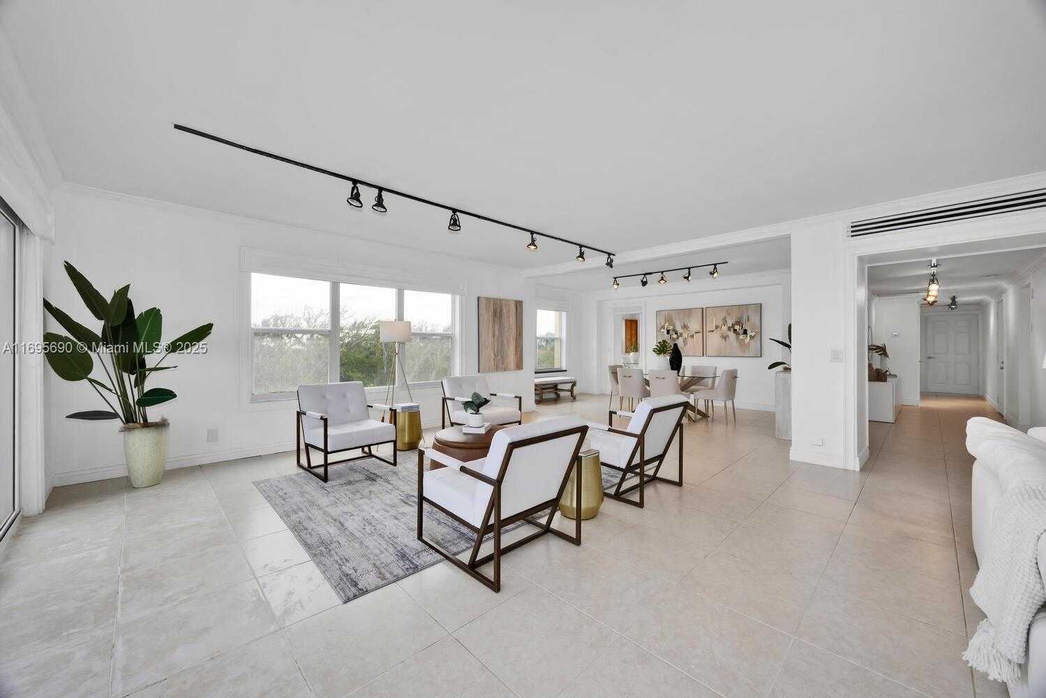 Small Image of 2500 BAY DR #PH, Pompano Beach Number 12