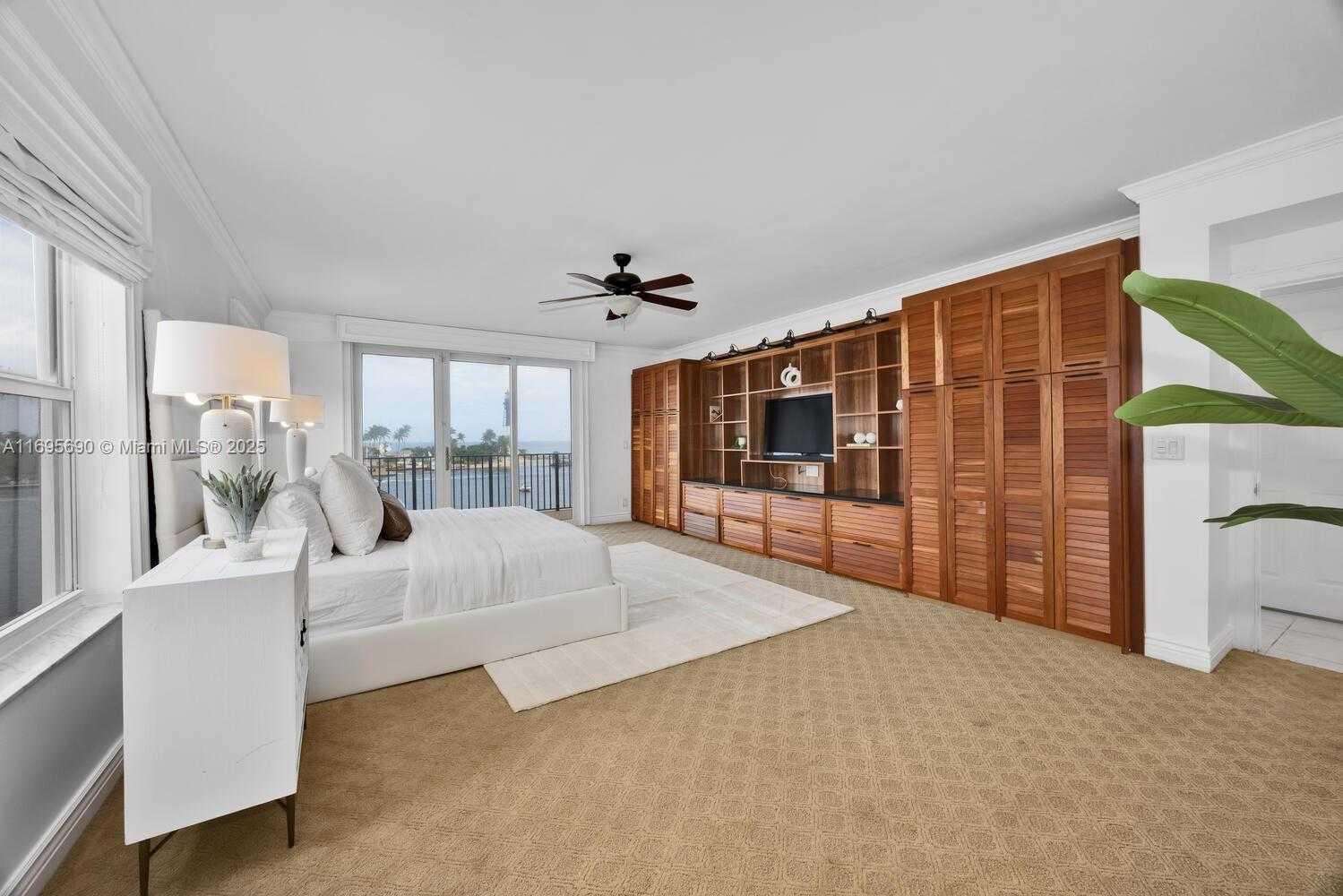 Small Image of 2500 BAY DR #PH, Pompano Beach Number 23