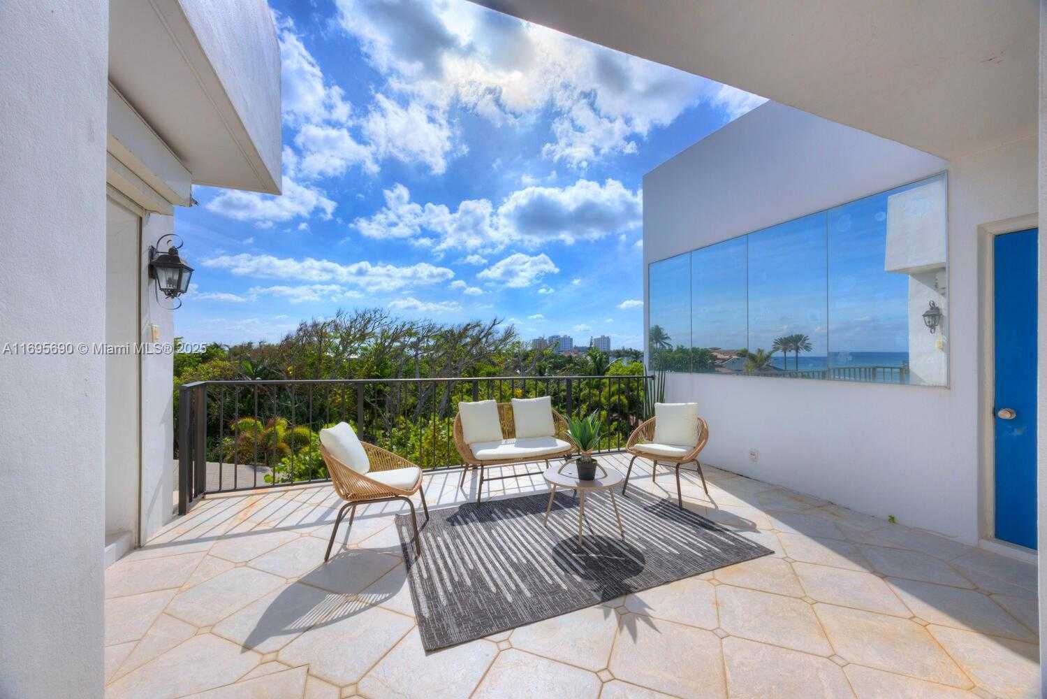 Small Image of 2500 BAY DR #PH, Pompano Beach Number 43