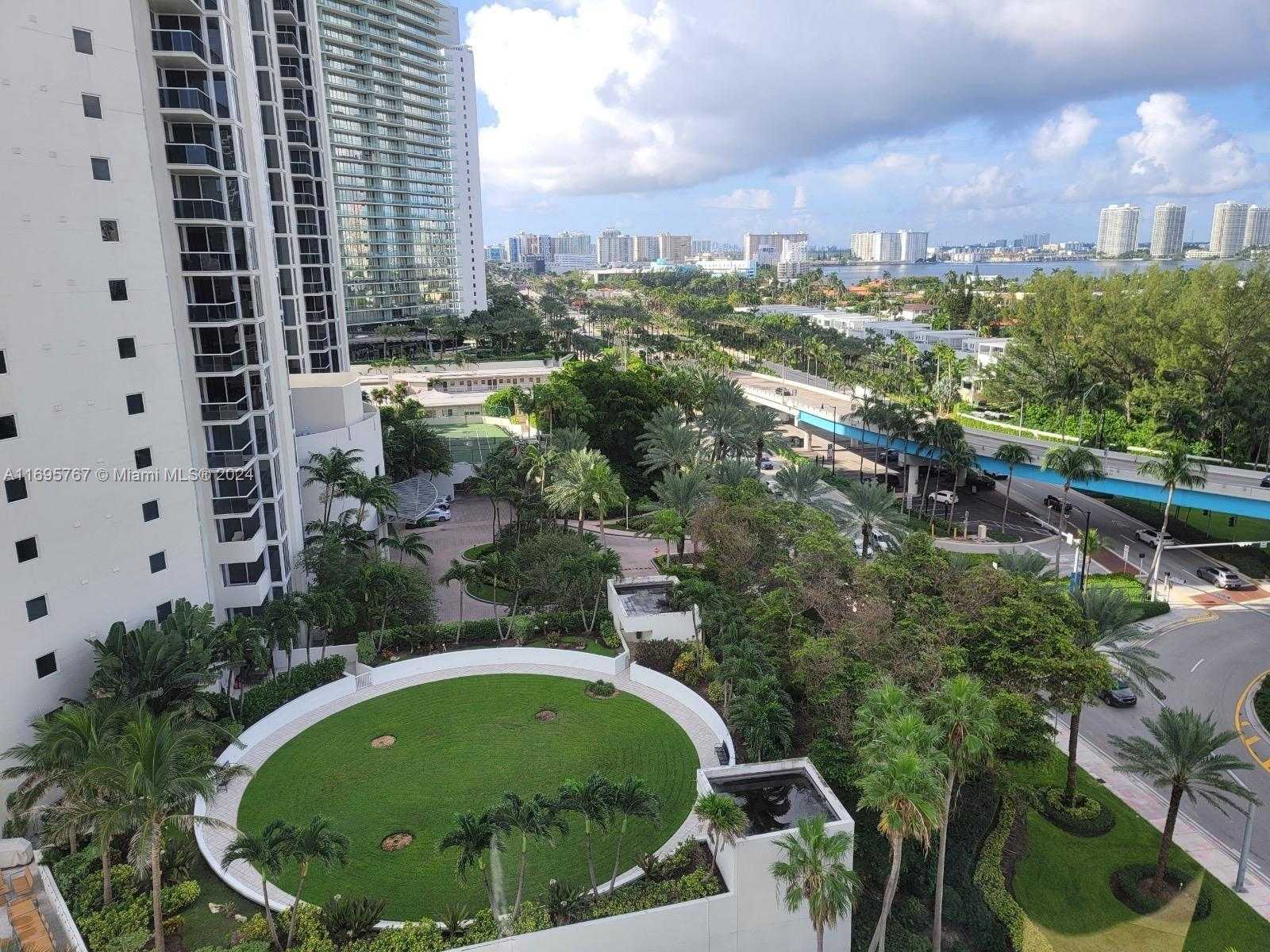Small Image of 19201 COLLINS AVE #1044, Sunny Isles Beach Number 4