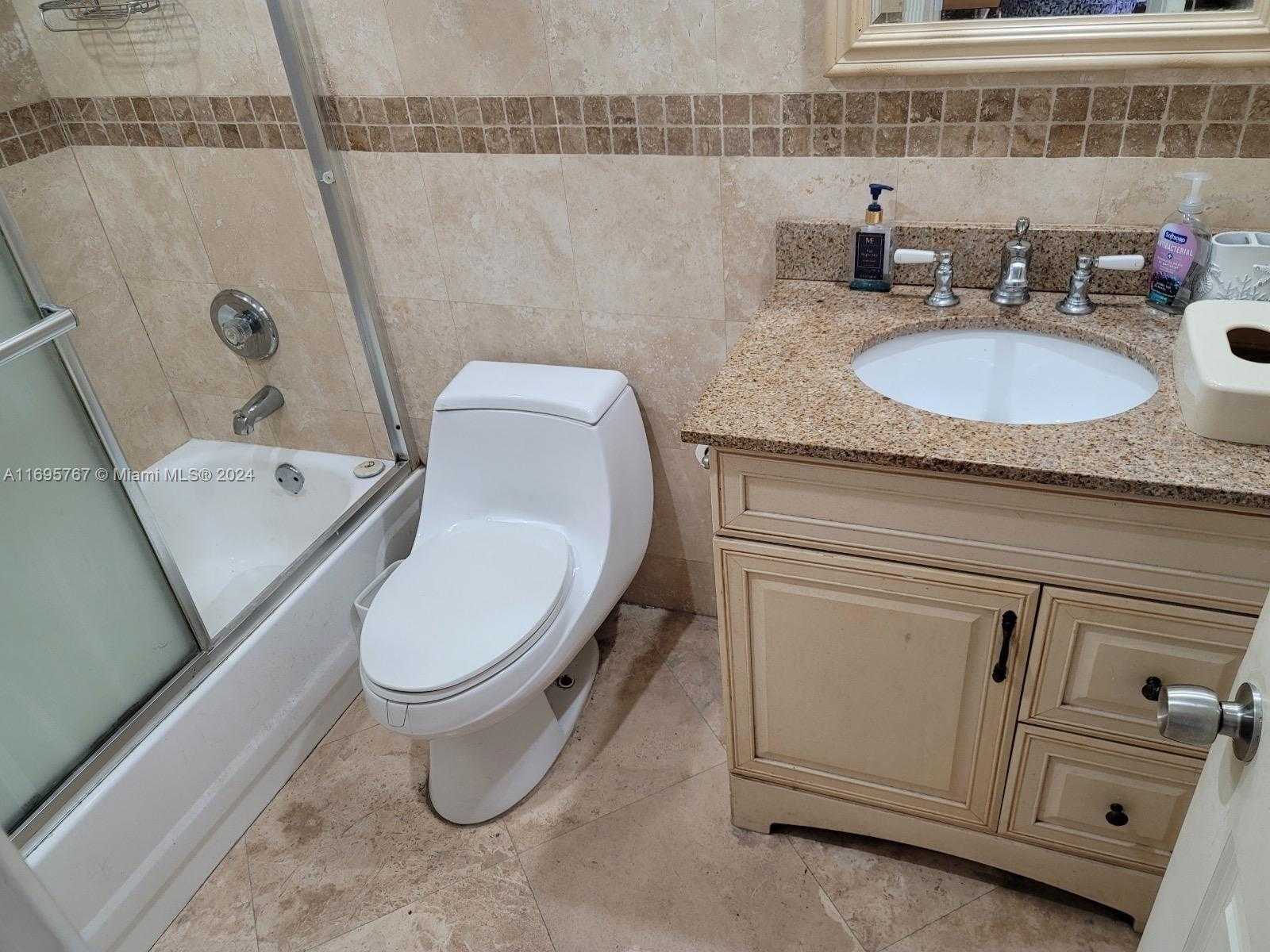 Small Image of 19201 COLLINS AVE #1044, Sunny Isles Beach Number 9