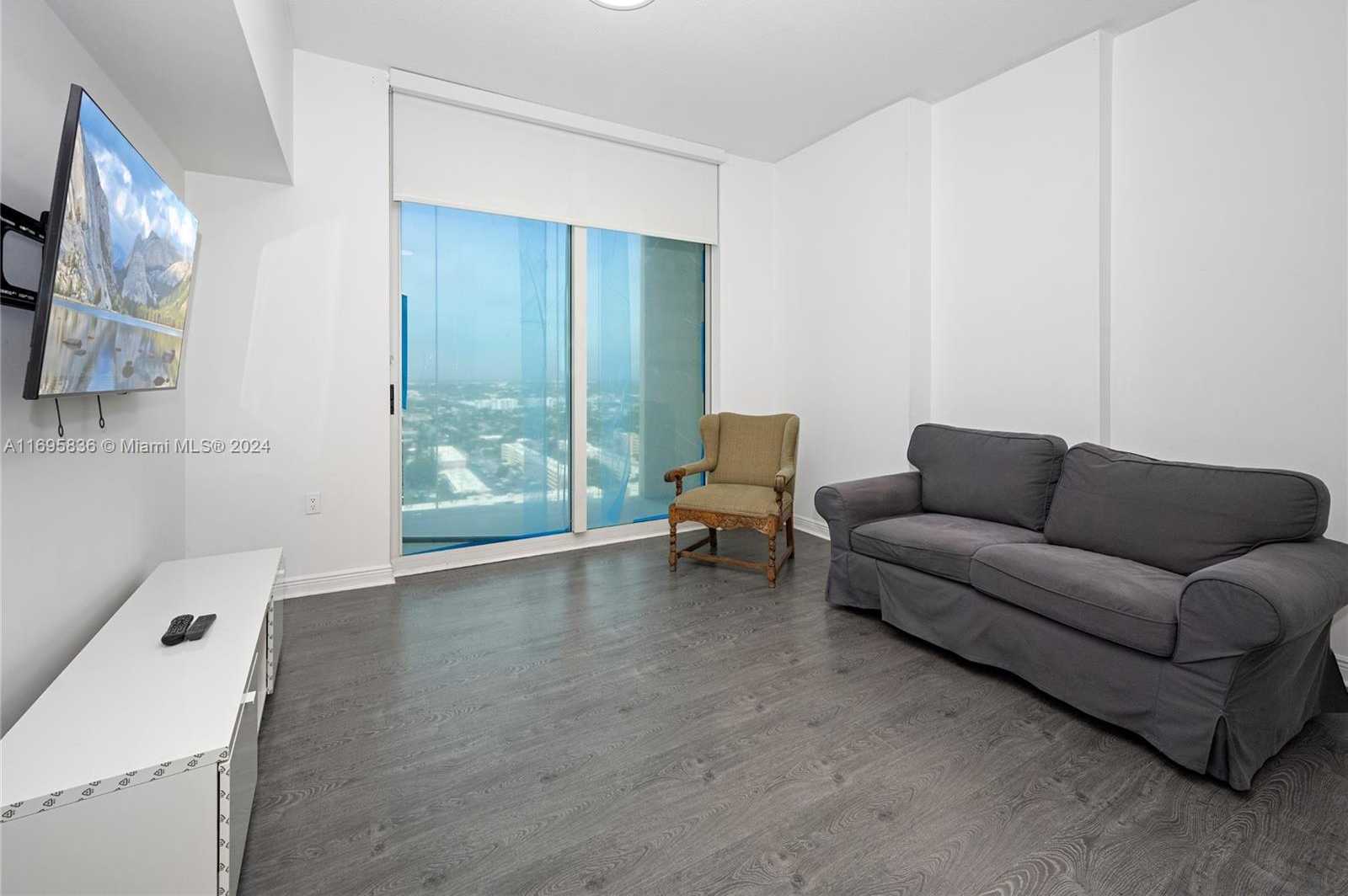 Small Image of 1745 EAST HALLANDALE BEACH BLVD #2501W, Hallandale Beach Number 10
