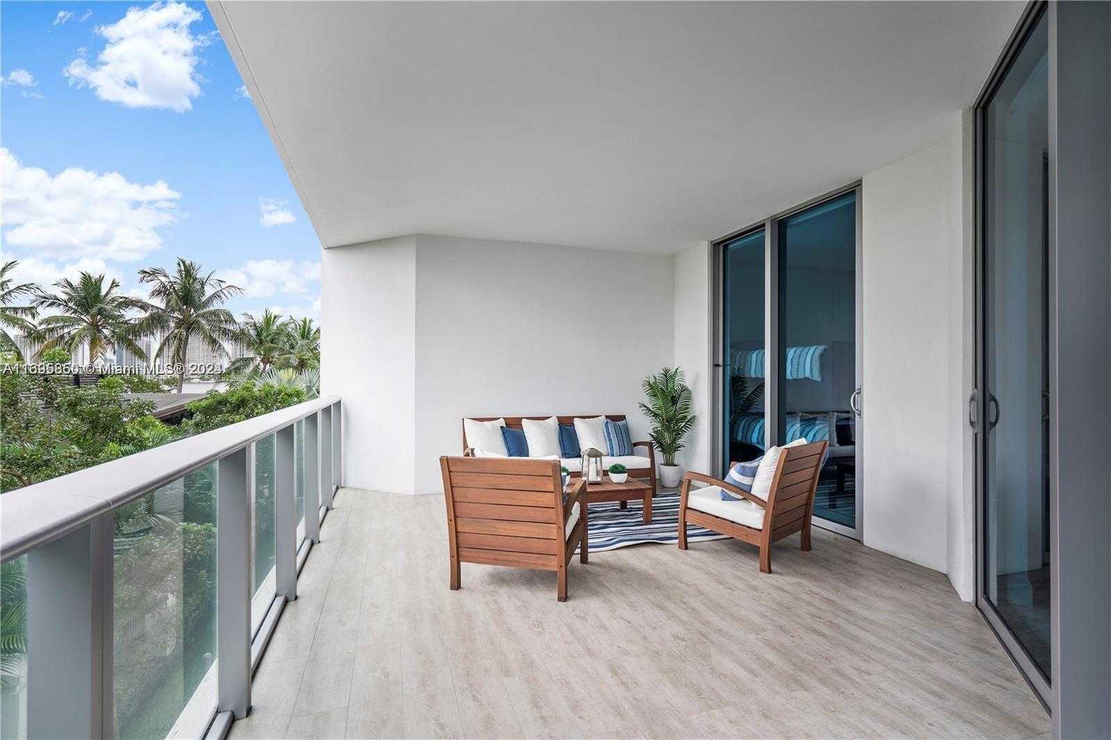 Small Image of 17301 BISCAYNE BLVD #208, North Miami Beach Number 9