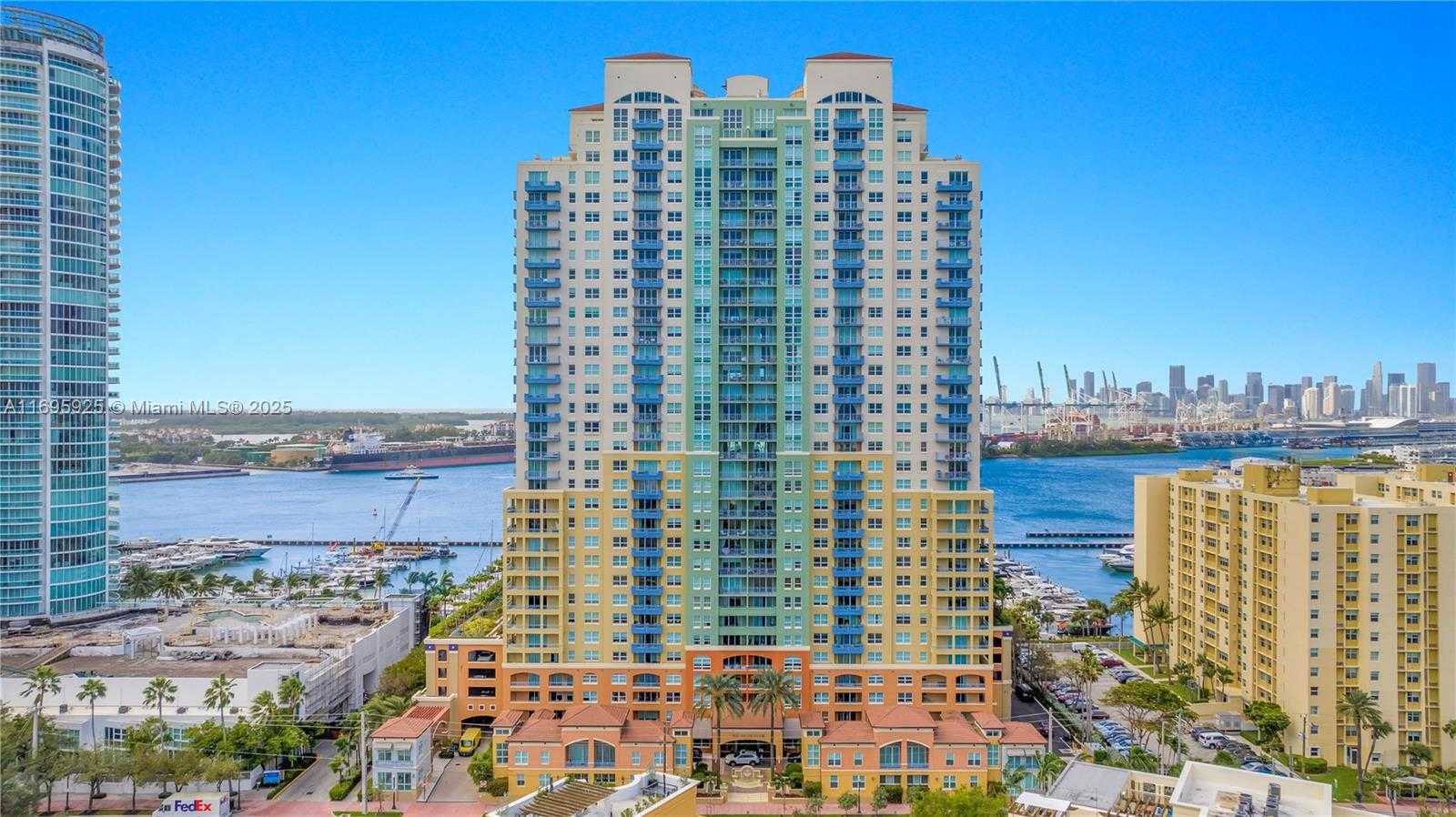 Small Image of 90 ALTON RD #1902, Miami Beach Number 36