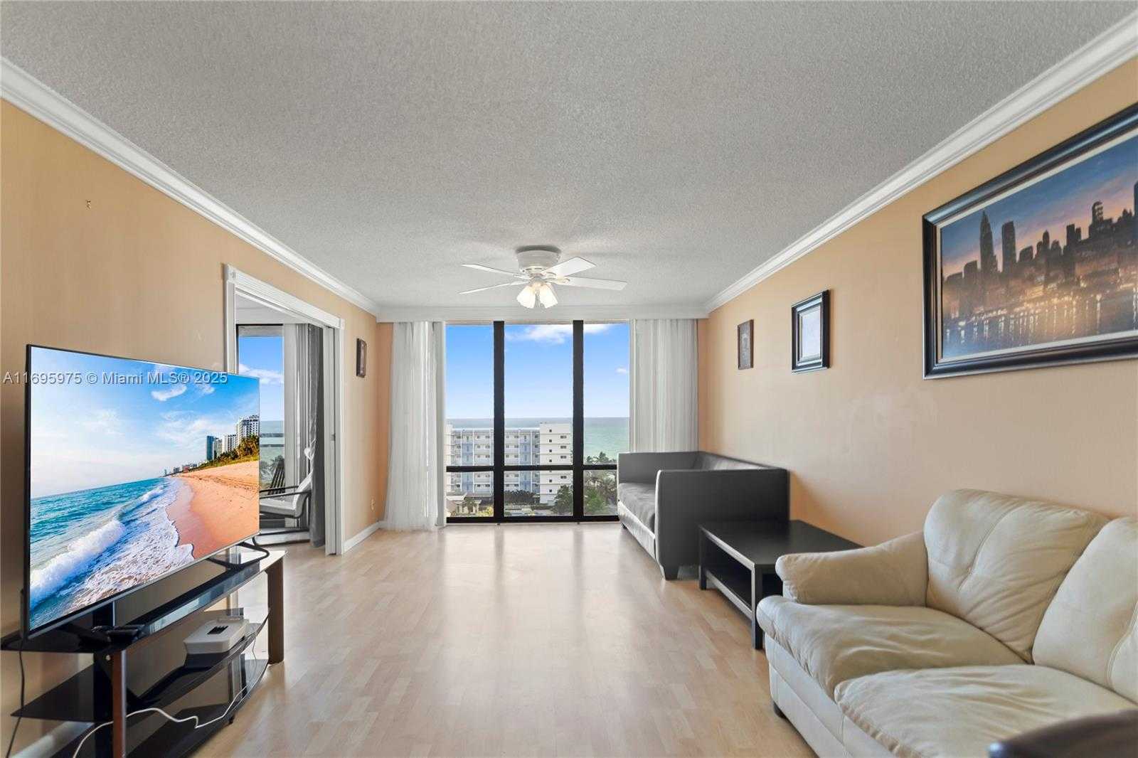 Small Image of 1600 SOUTH OCEAN DR #11H, Hollywood Number 2
