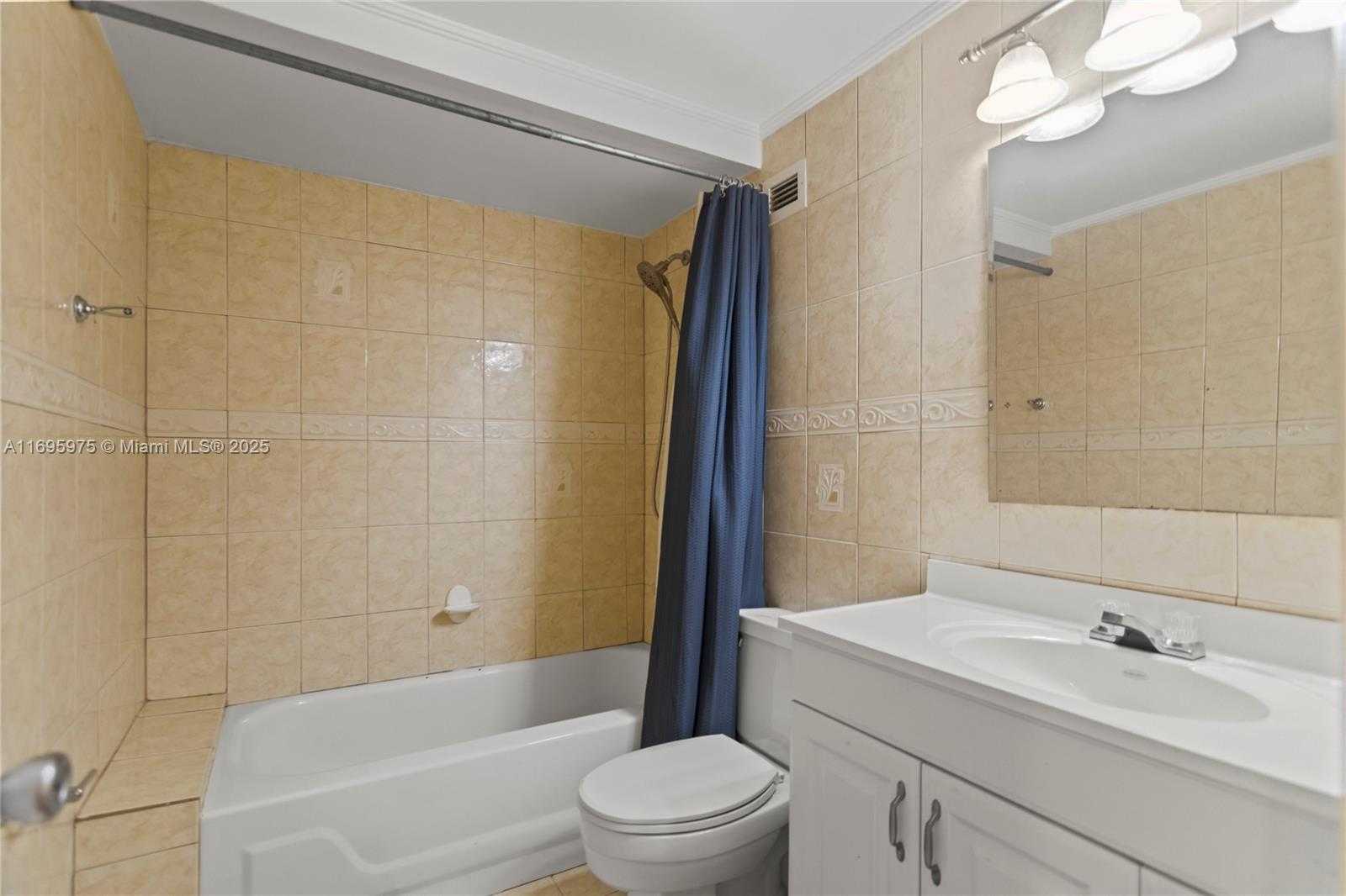 Small Image of 1600 SOUTH OCEAN DR #11H, Hollywood Number 24