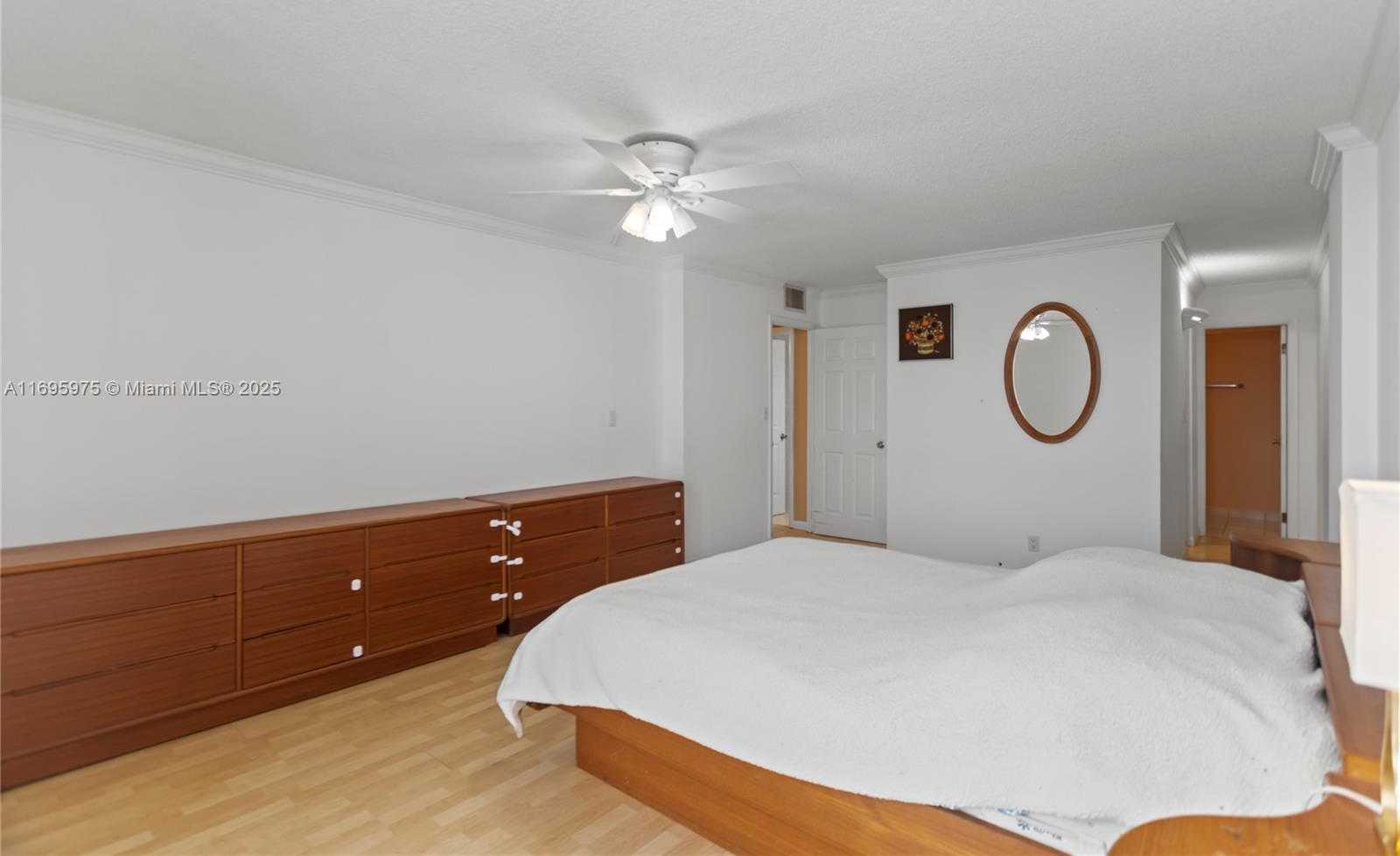 Small Image of 1600 SOUTH OCEAN DR #11H, Hollywood Number 29