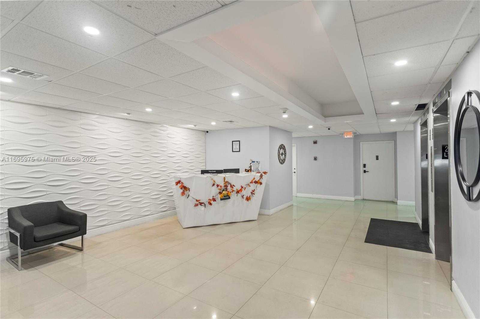 Small Image of 1600 SOUTH OCEAN DR #11H, Hollywood Number 37