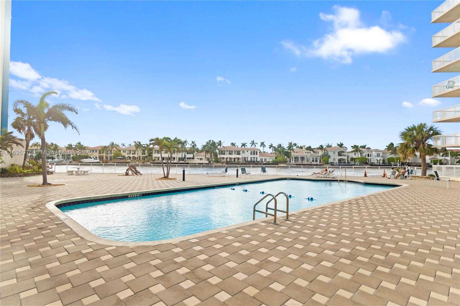 Small Image of 1600 SOUTH OCEAN DR #11H, Hollywood Number 39