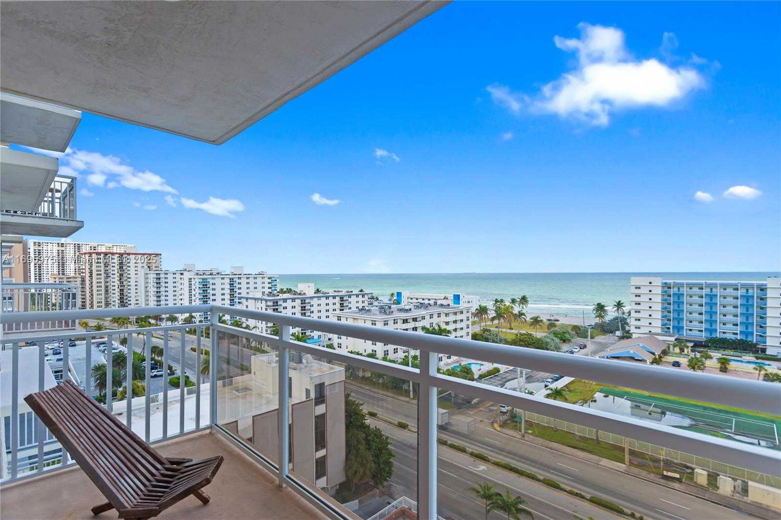 Small Image of 1600 SOUTH OCEAN DR #11H, Hollywood Number 4