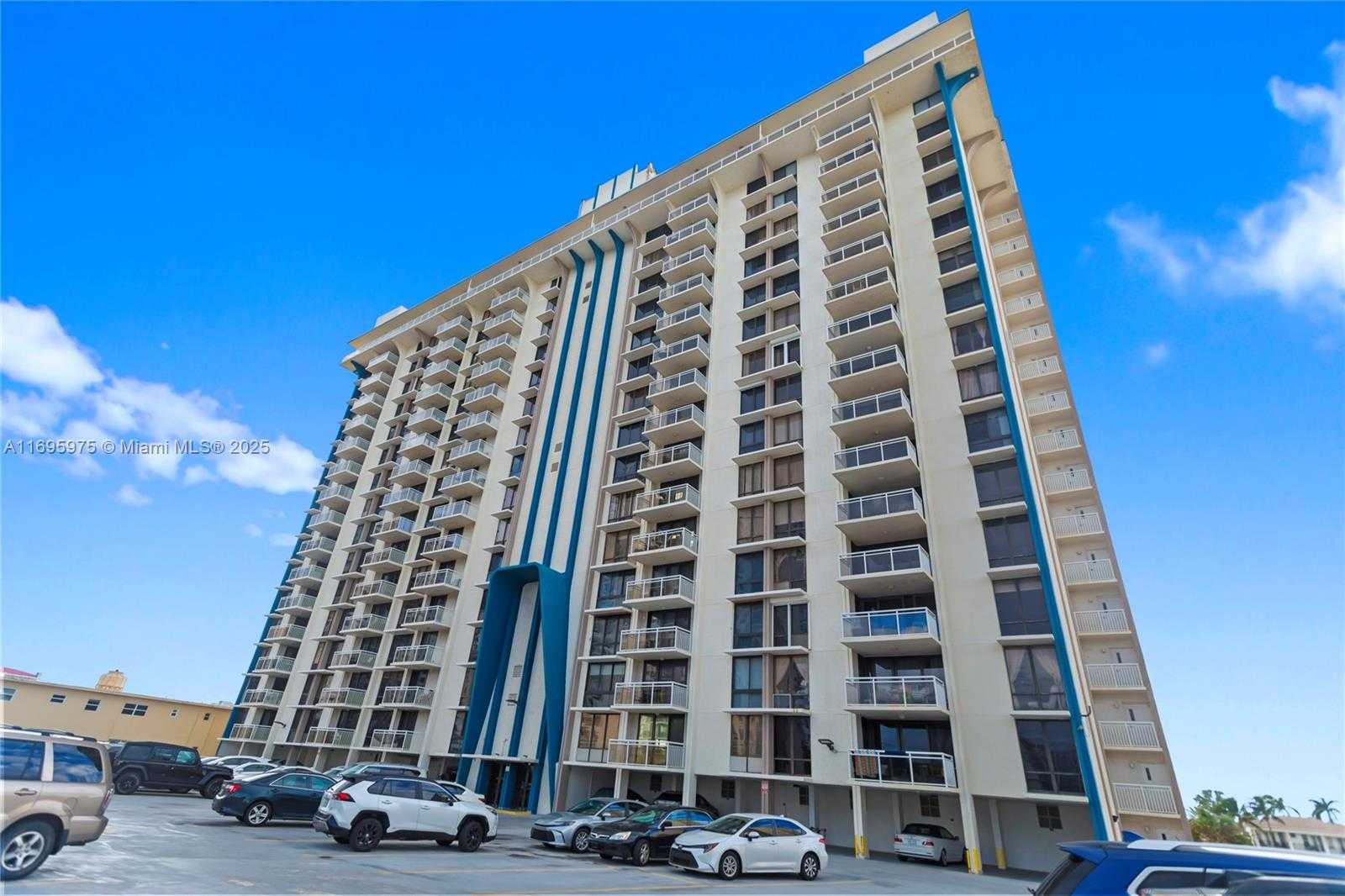 Small Image of 1600 SOUTH OCEAN DR #11H, Hollywood Number 49