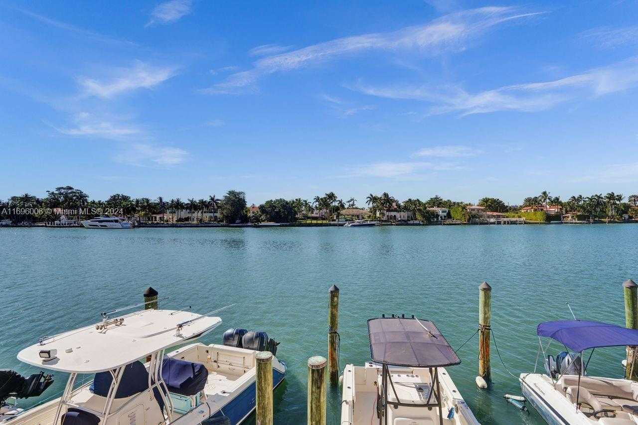 Small Image of 5838 COLLINS AVE #2F, Miami Beach Number 39