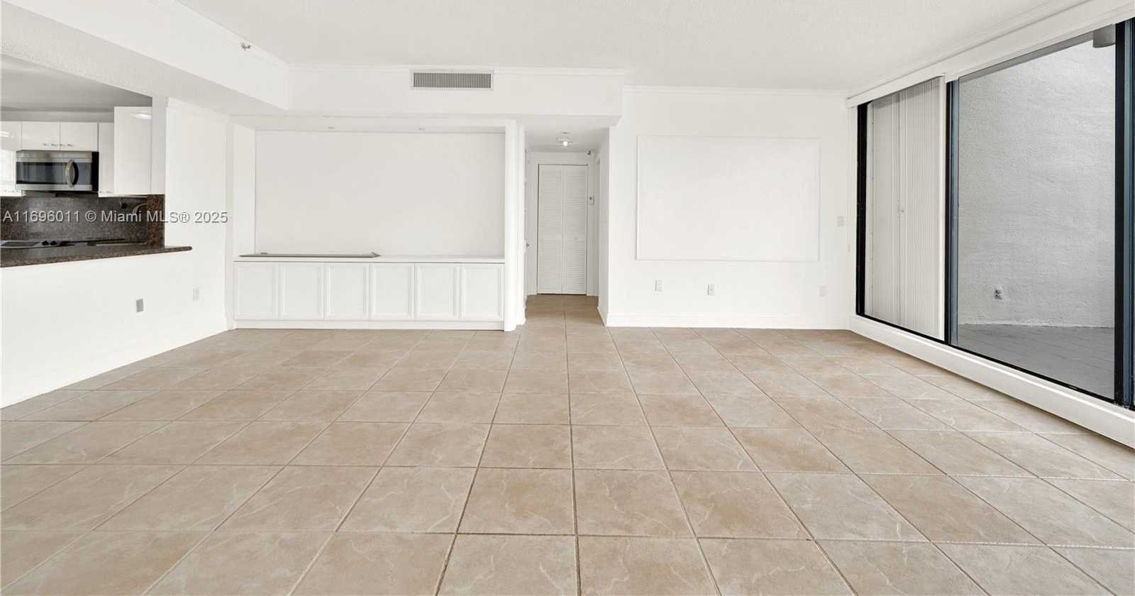 Small Image of 385 POINCIANA DR #1230, Sunny Isles Beach Number 15