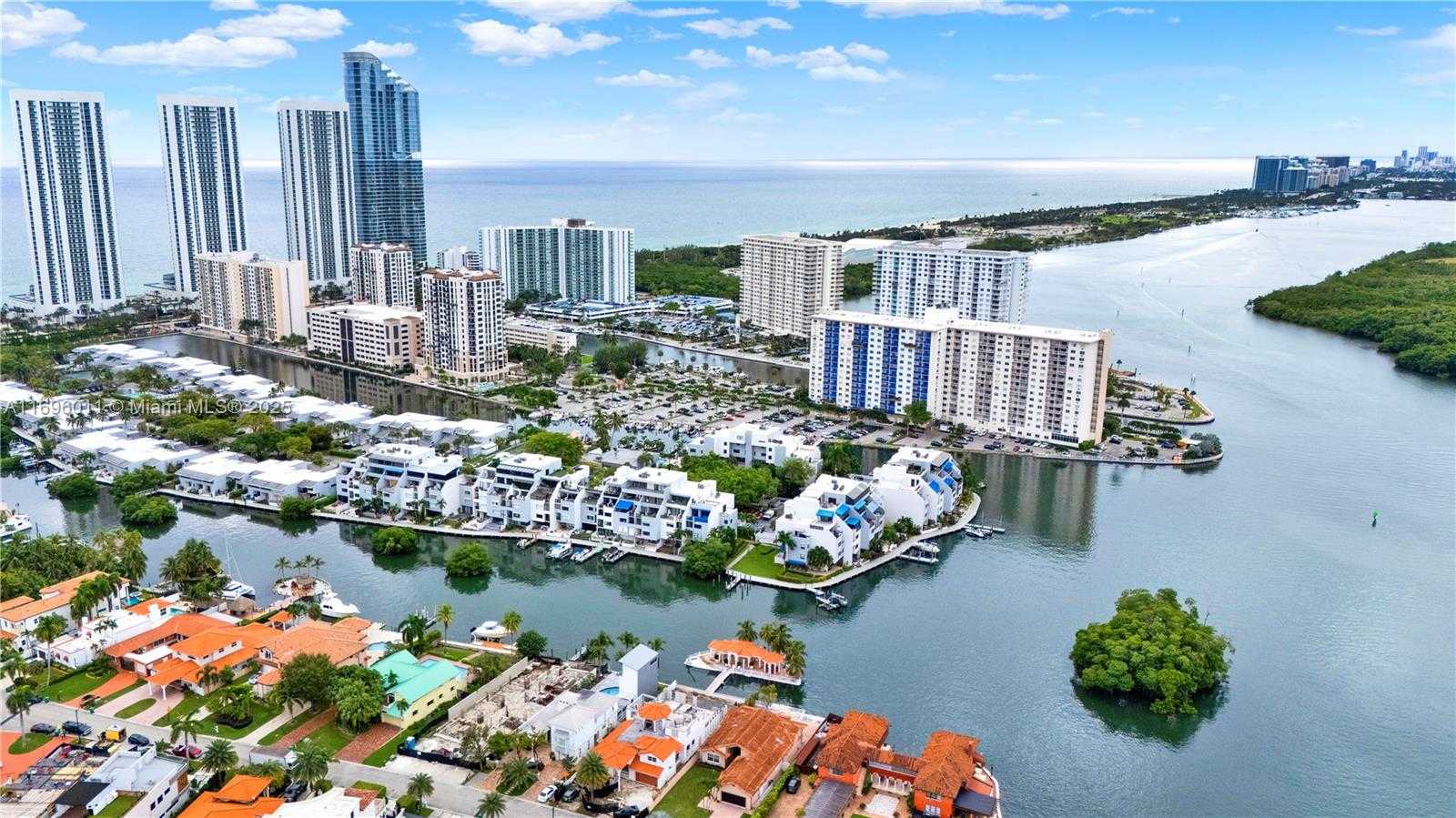 Small Image of 385 POINCIANA DR #1230, Sunny Isles Beach Number 3