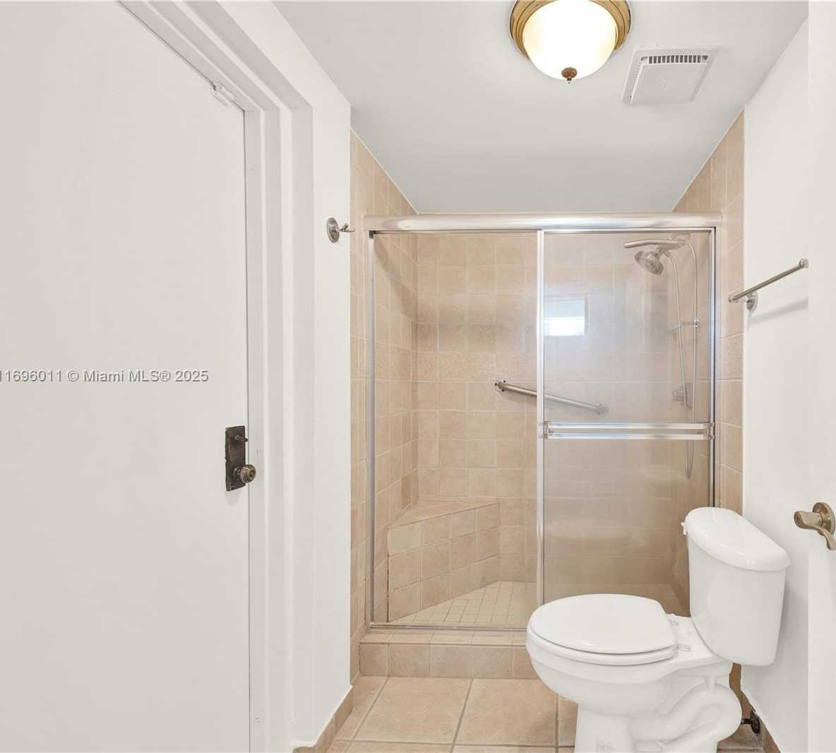 Small Image of 385 POINCIANA DR #1230, Sunny Isles Beach Number 31