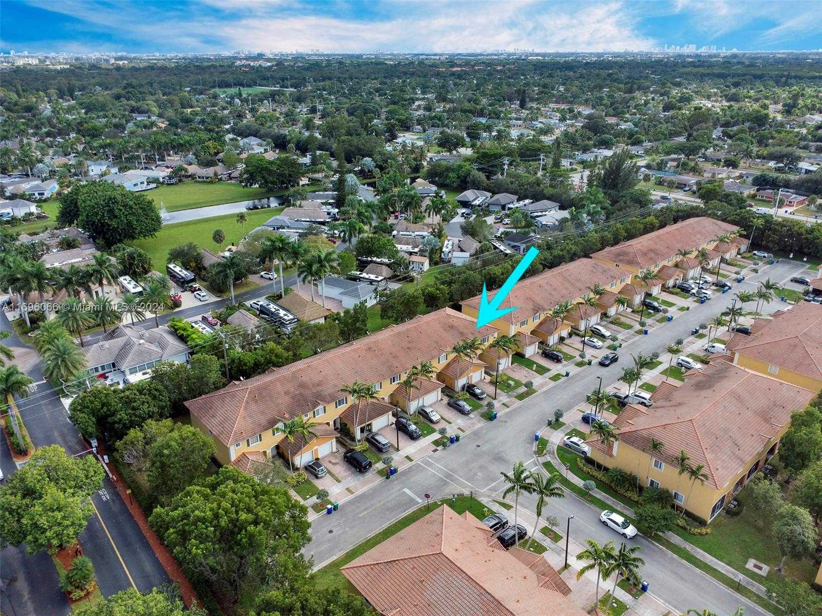 Small Image of 490 PRINCESS DR, Margate Number 37
