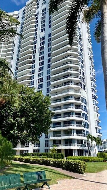 Small Image of 19101 NORTH EAST 36TH CT #1606, Aventura Number 63