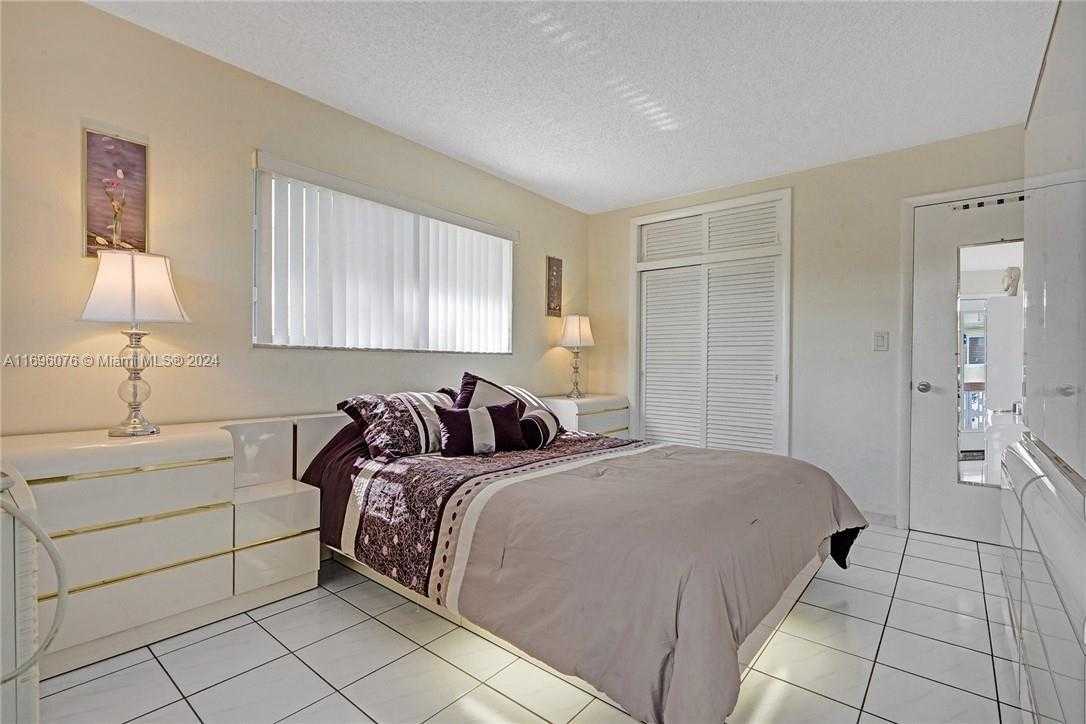 Small Image of 1015 SOUTH WEST 11TH AVE #11K, Hallandale Beach Number 15
