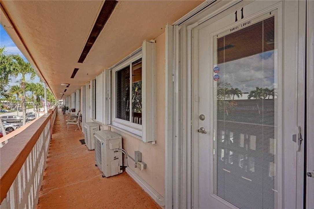 Small Image of 1015 SOUTH WEST 11TH AVE #11K, Hallandale Beach Number 28