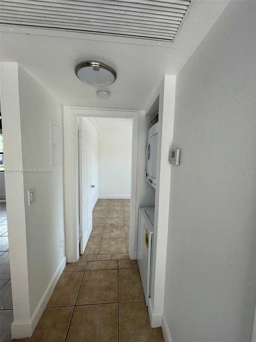 Small Image of 14915 SOUTH WEST 104TH ST #20-24, Miami Number 11