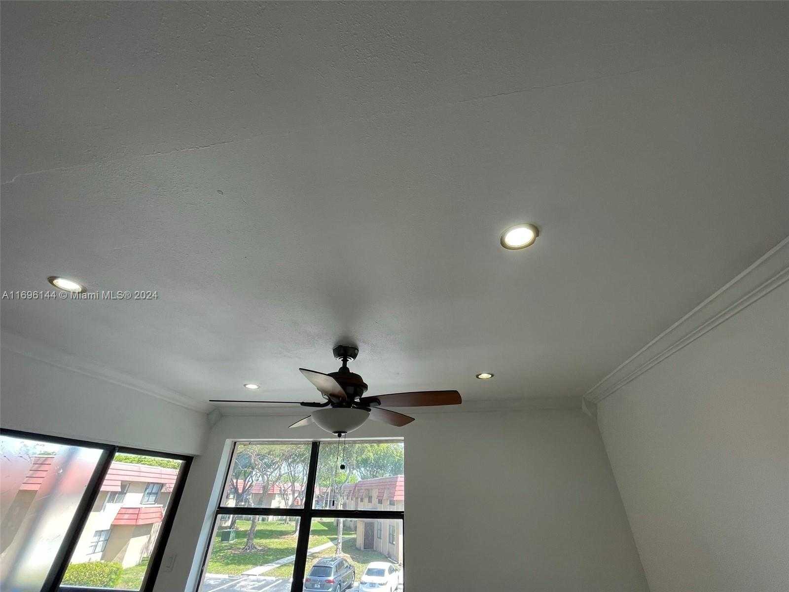 Small Image of 14915 SOUTH WEST 104TH ST #20-24, Miami Number 17